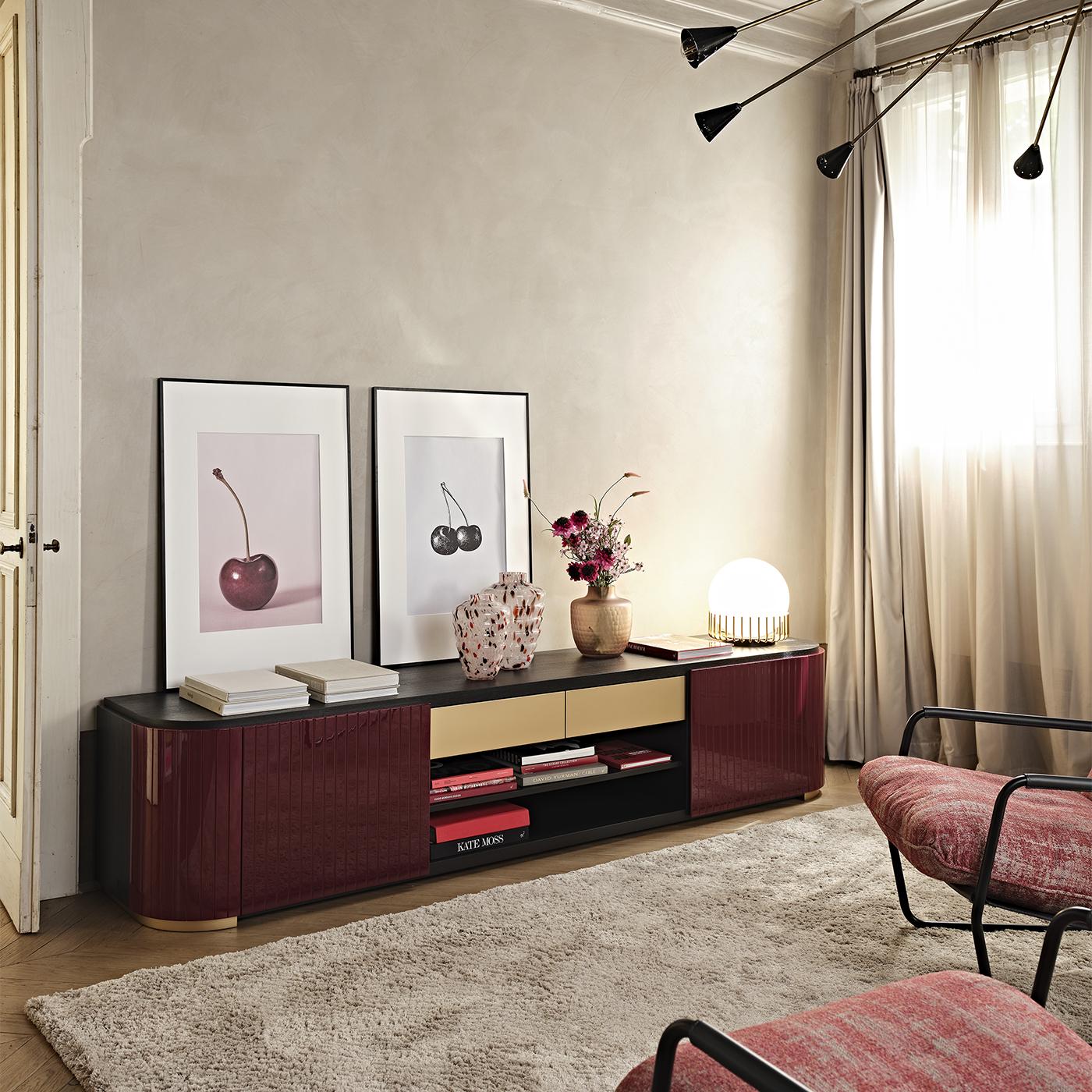 italien Stand TV Kota en frêne fini amarante et moka par Black Tie en vente