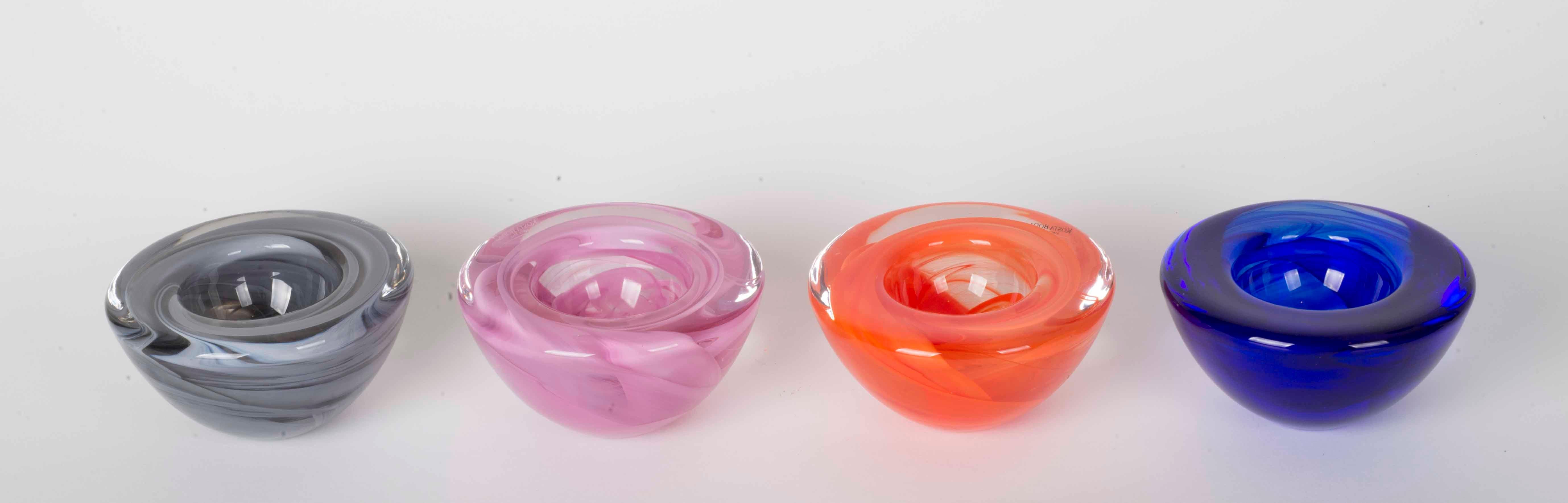 Kota Boda Small Bowls in Different Colors For Sale 2