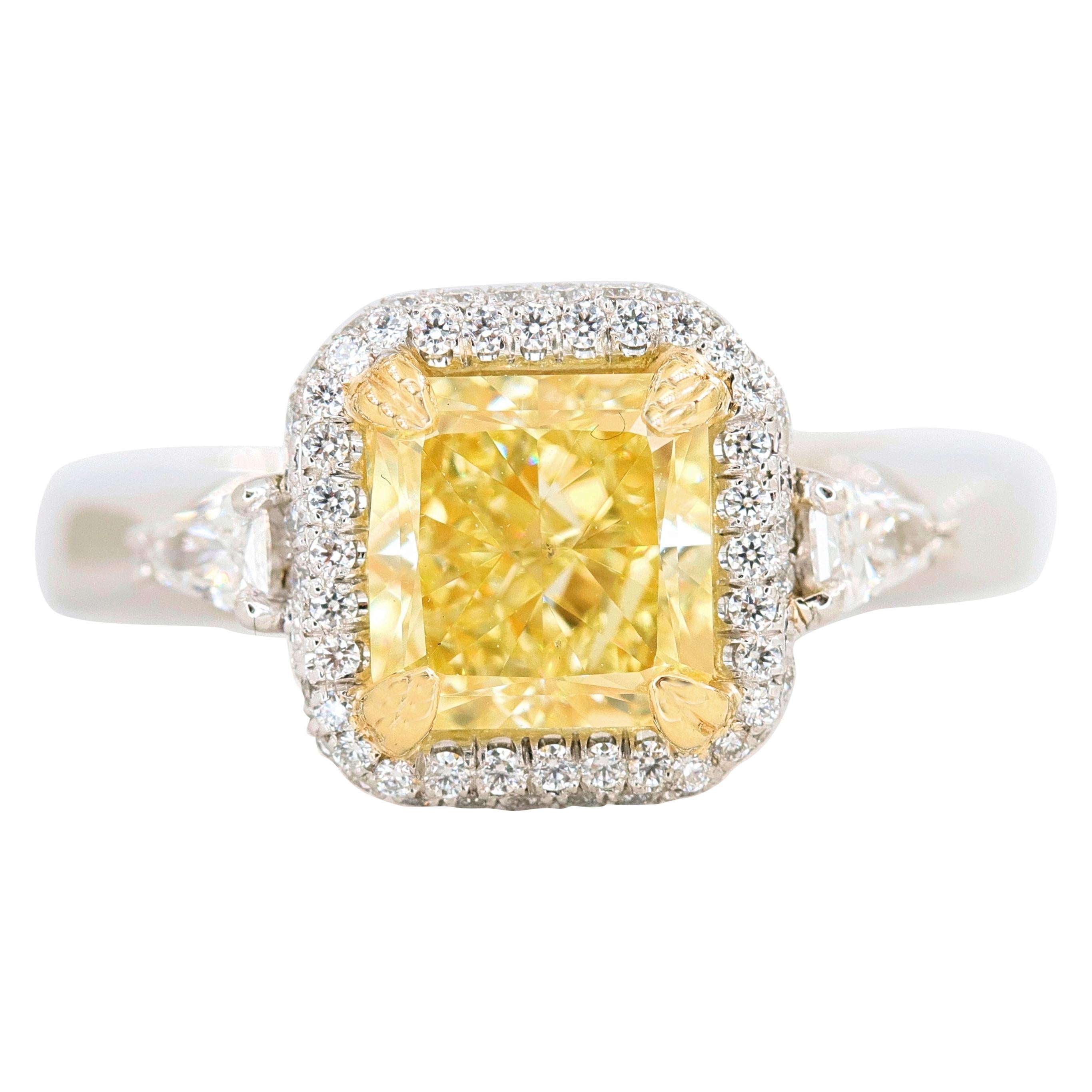 Kotlar Classico Fancy Yellow Radiant Diamond Engagement Ring 2.50 Carat Platinum