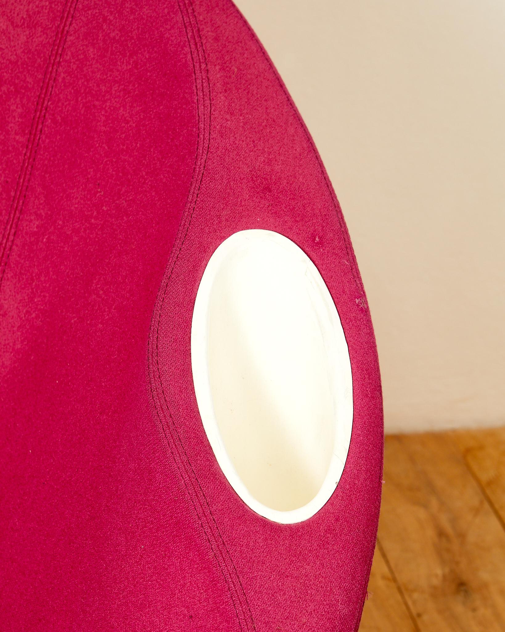 Textile KOUCH AND OUCH, Karim Rashid, CASAMANIA, Paire de fauteuils. en vente