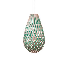 Lámpara colgante Koura 100 de contrachapado de bambú, diseñada por David Trubridge