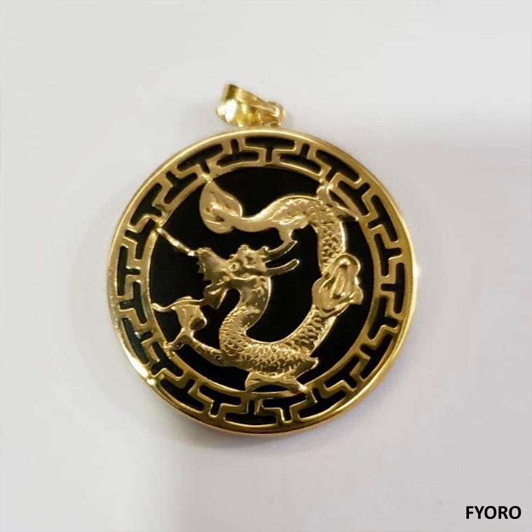 Kowloon Black Onyx Dragon Pendant with 14K Yellow Solid Gold For Sale 3