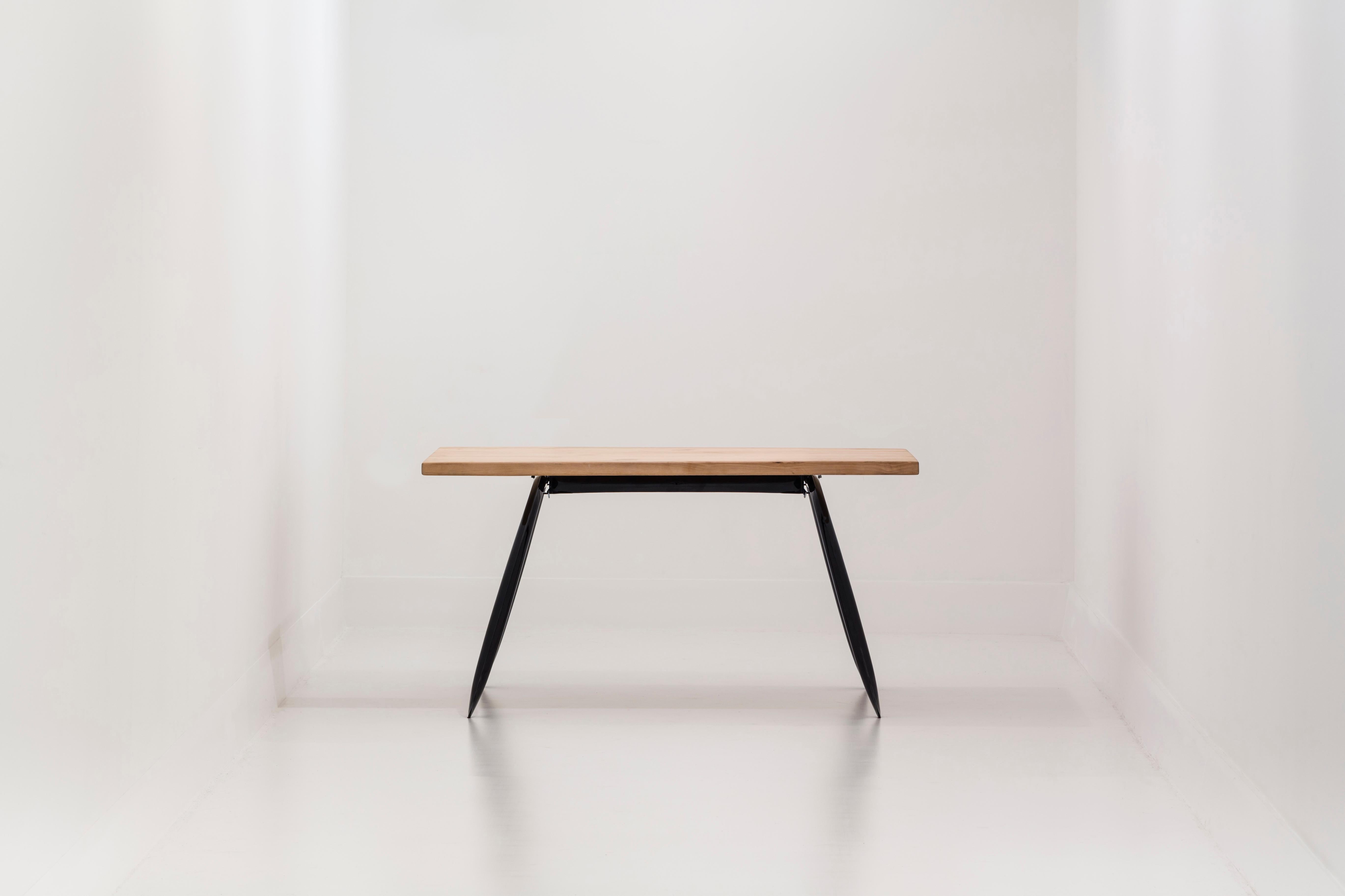 Koziol is a derivative of the Koza II trestle and is converting the trestle into a table frame for a small table to be used in smaller kitchens or as contract furniture for restaurants. Max. size of the table top 1,20 m x 1,20. The table tops need