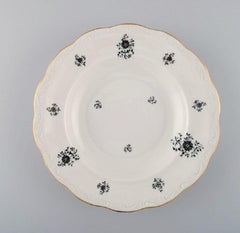 KPM, Copenhagen, 11 Rubens Deep Plates in Porcelain with Floral Motifs, 1940s
