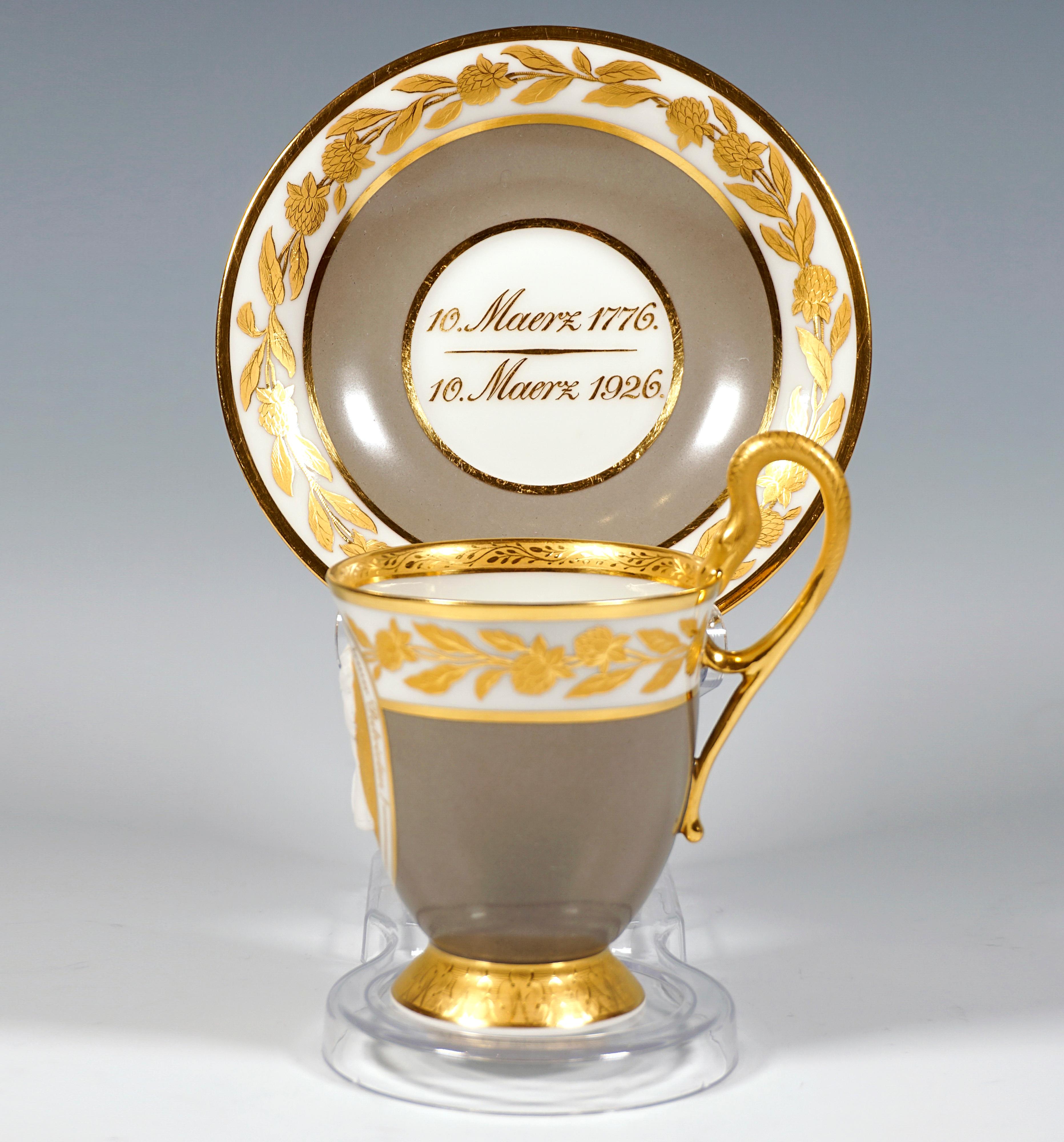 'She lives forever in the hearts of loyal patriots'
Porcelain cup with bust of Queen Louise and saucer: Cup with bell-shaped wall, the inside with a leaf border painted in matt and glossy gold, the outside ending at the top with gold rims with a