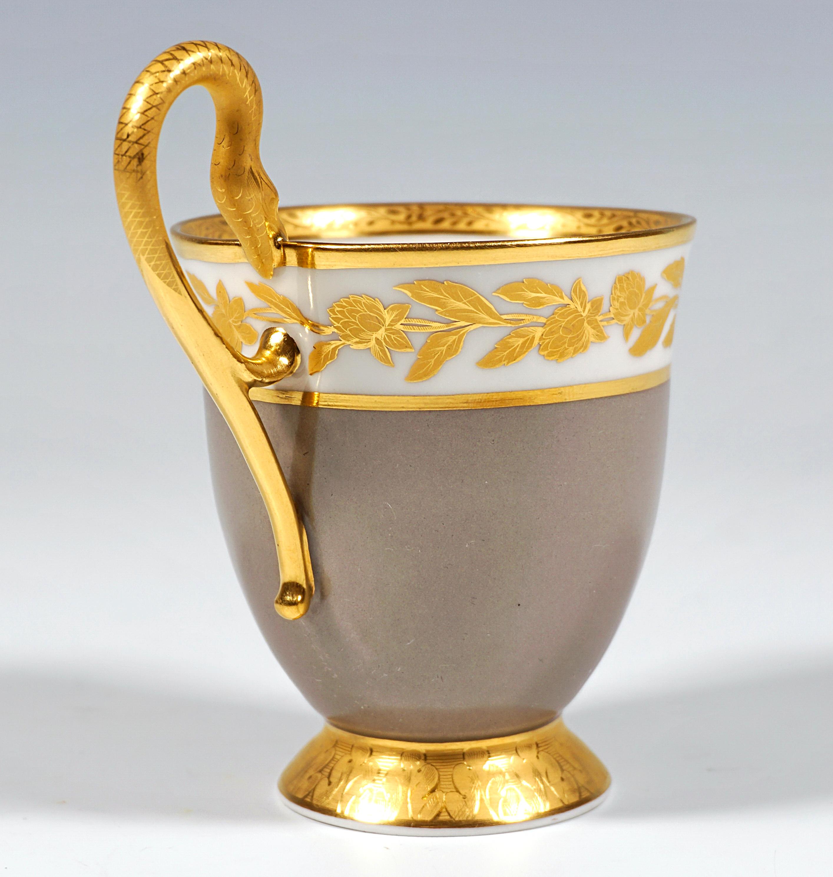 Allemand KPM Berlin Anniversary Collector's Cup, Reine Luise 1776-1926, Allemagne, Ca 1926