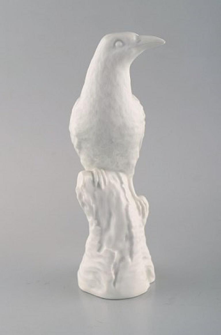 KPM, Berlin. Antique blanc de chine figurine. Bird, 19th century.
Measures: 21.5 x 14 cm.
In very good condition.
Stamped.