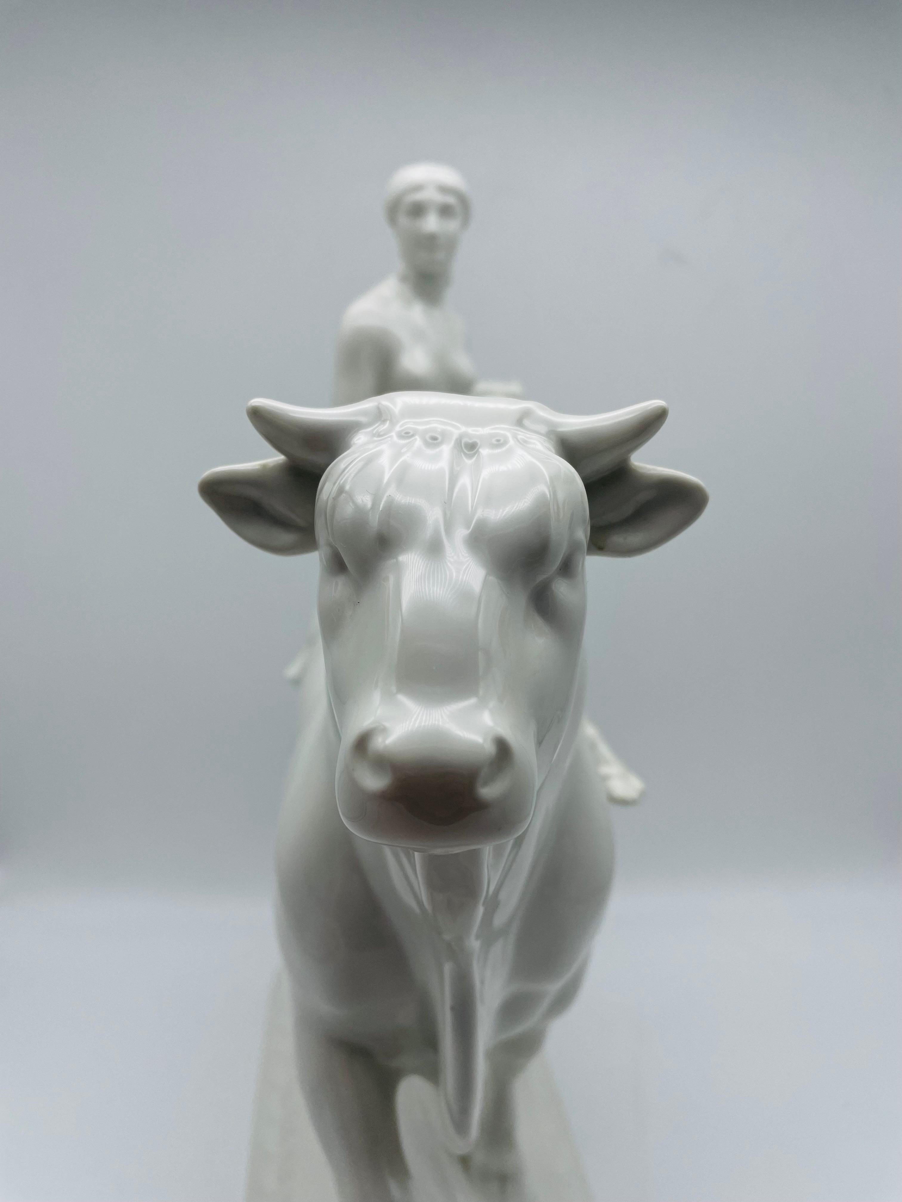 Kpm Berlin, Jugendstilfigur „ Europe on Bull“, Adolf Amberg, Kpm (Art nouveau) im Angebot