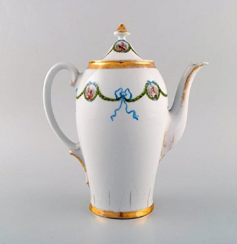 German Kpm, Berlin, Coffee Pot in Hand Painted Porcelain with Blue Ribbons