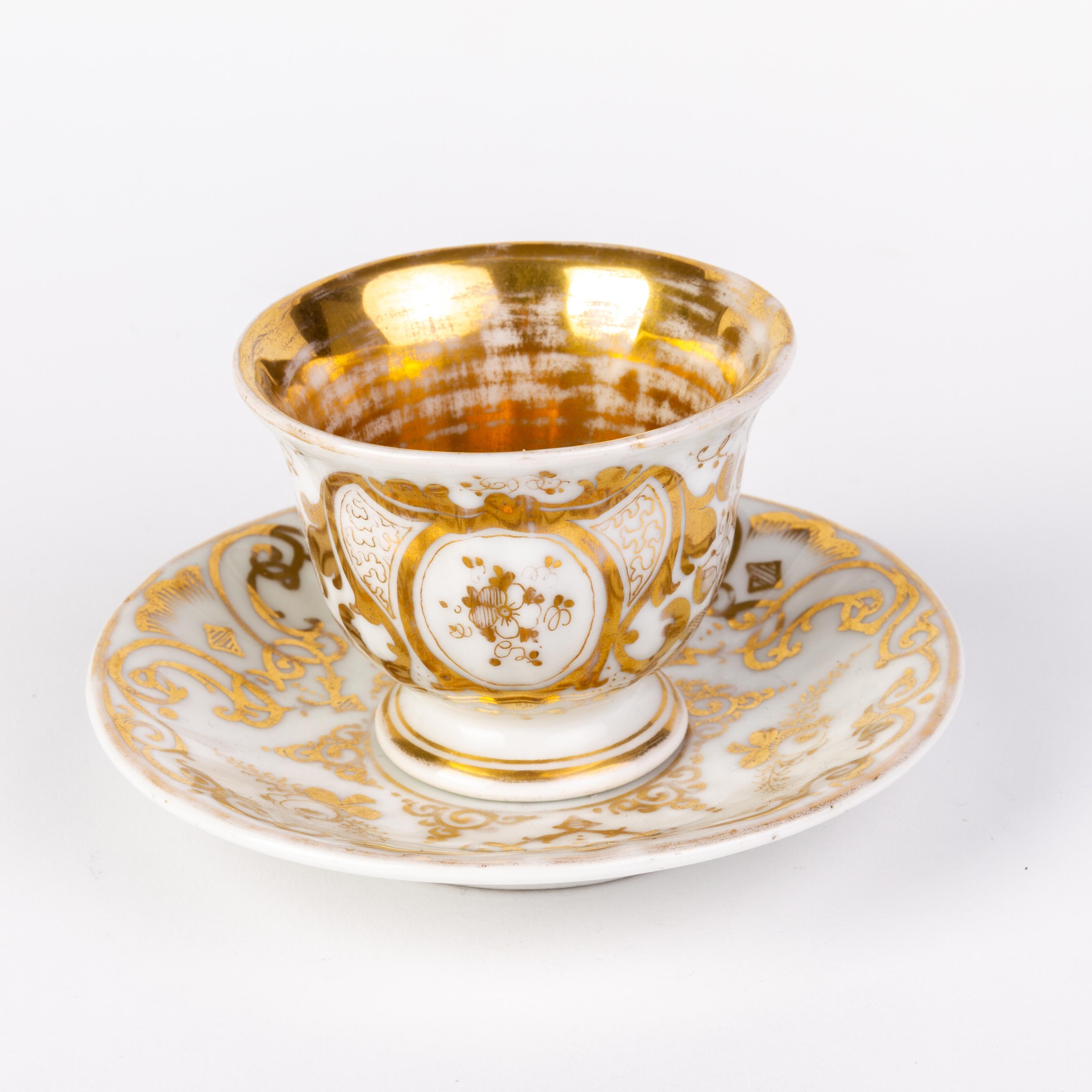 Hand-Painted KPM Berlin German Fine Gilt Porcelain Tea Cup & Saucer ca. 1840 For Sale