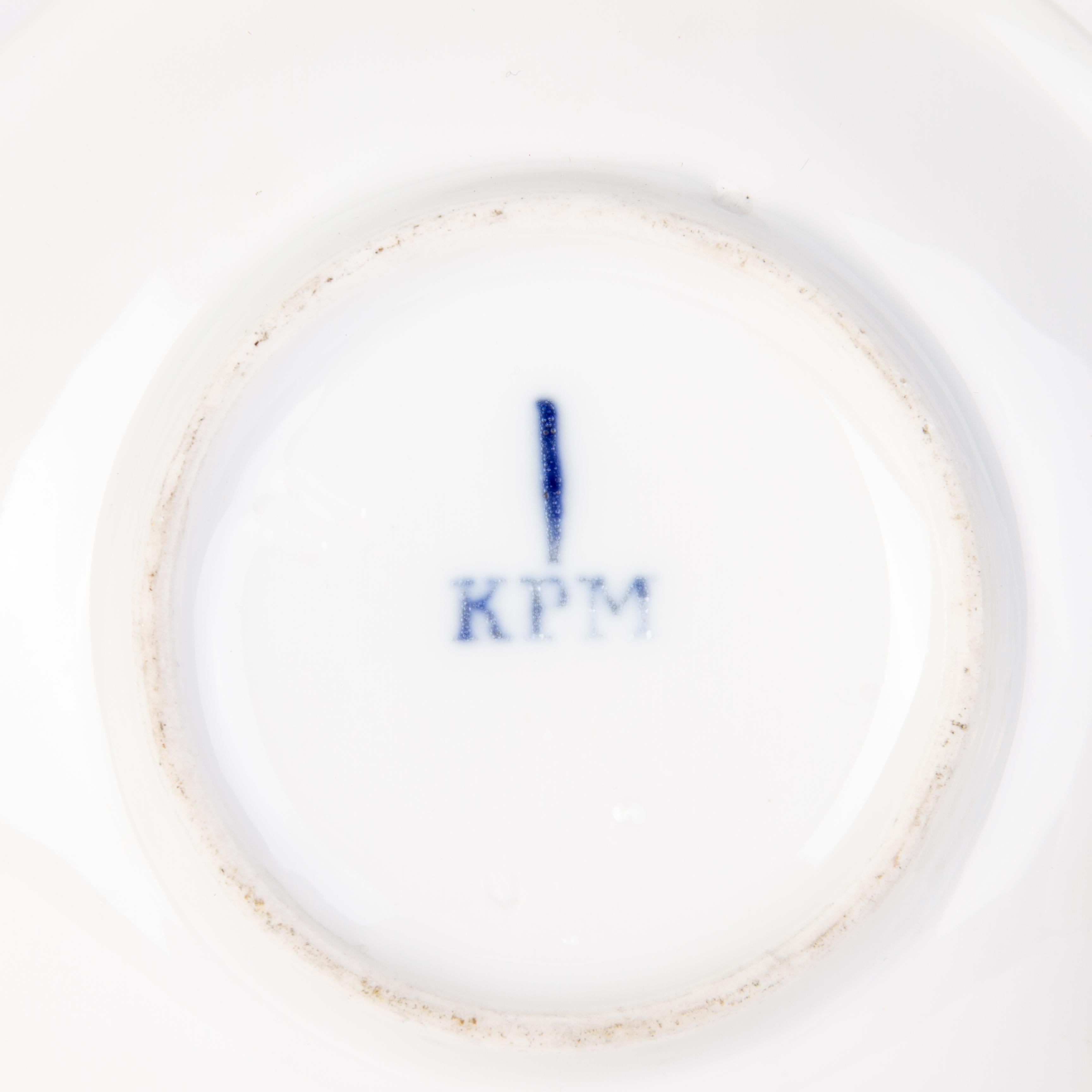 KPM Berlin German Fine Gilt Porcelain Tea Cup & Saucer ca. 1840 For Sale 2