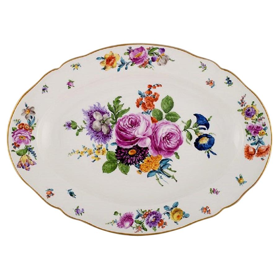 KPM, Berlin, Large Antique Dish in Hand Painted Porcelain with Floral Motifs