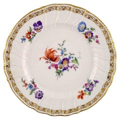 Kpm, Berlin, Large Antique Plate in Curved Porcelain with Hand-Painted Flowers