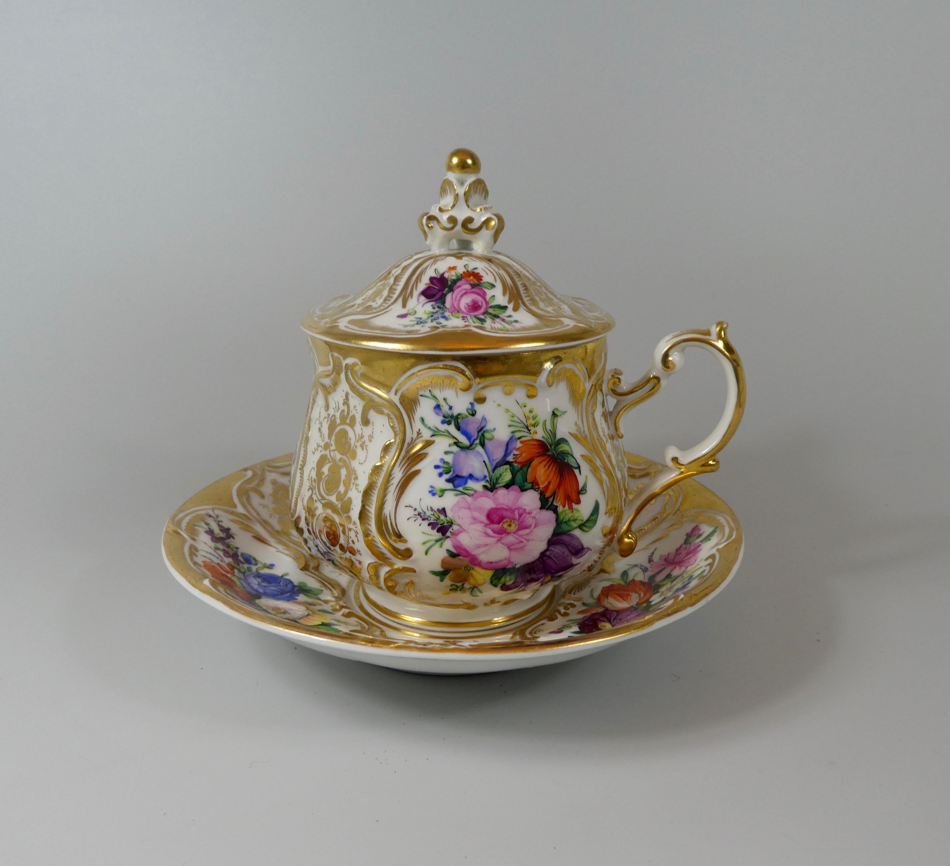 KPM Berlin Porcelain Chocolate Cup, Cover and Stand, circa 1860 In Good Condition In Gargrave, North Yorkshire