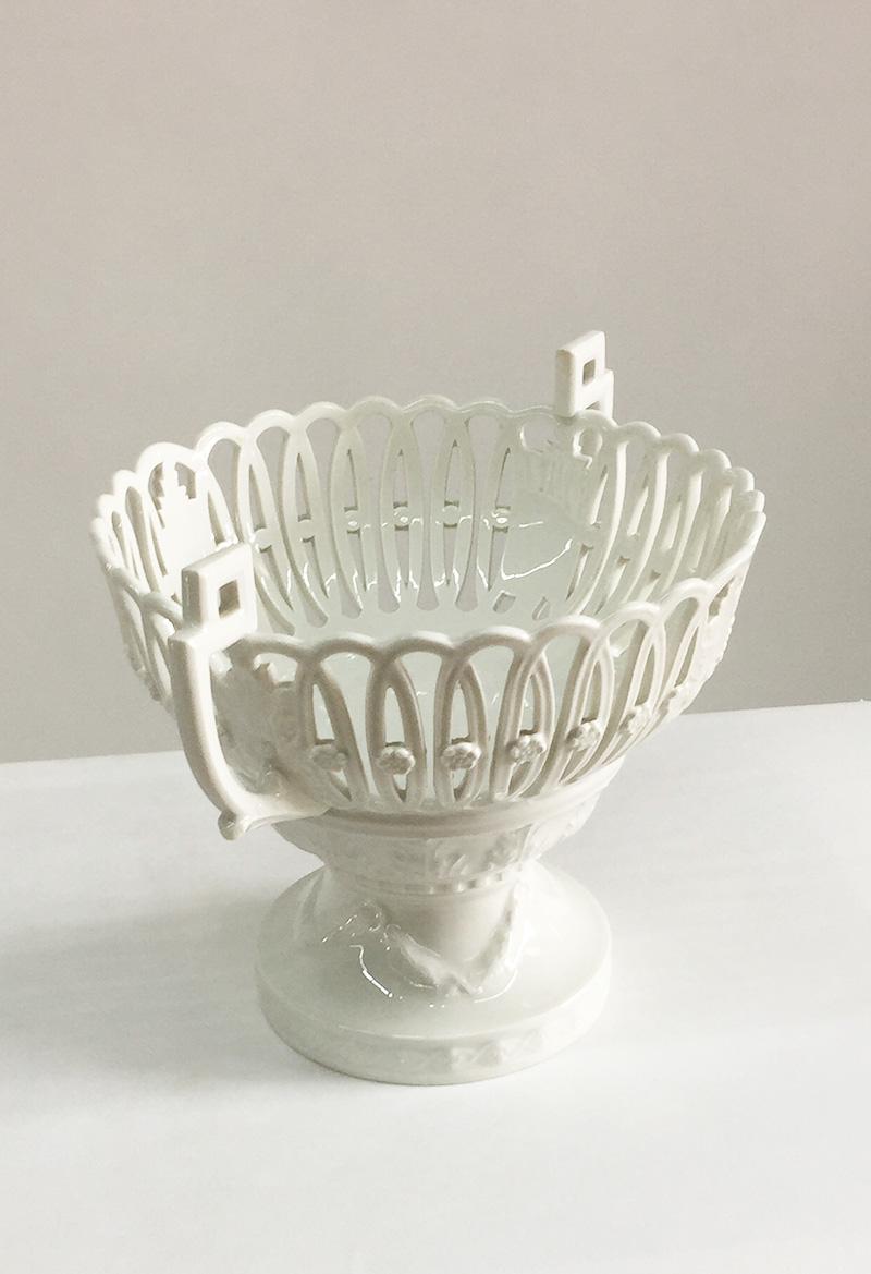 Porcelain KPM Berlin white porcelain basket on base, Germany, 1945-1962