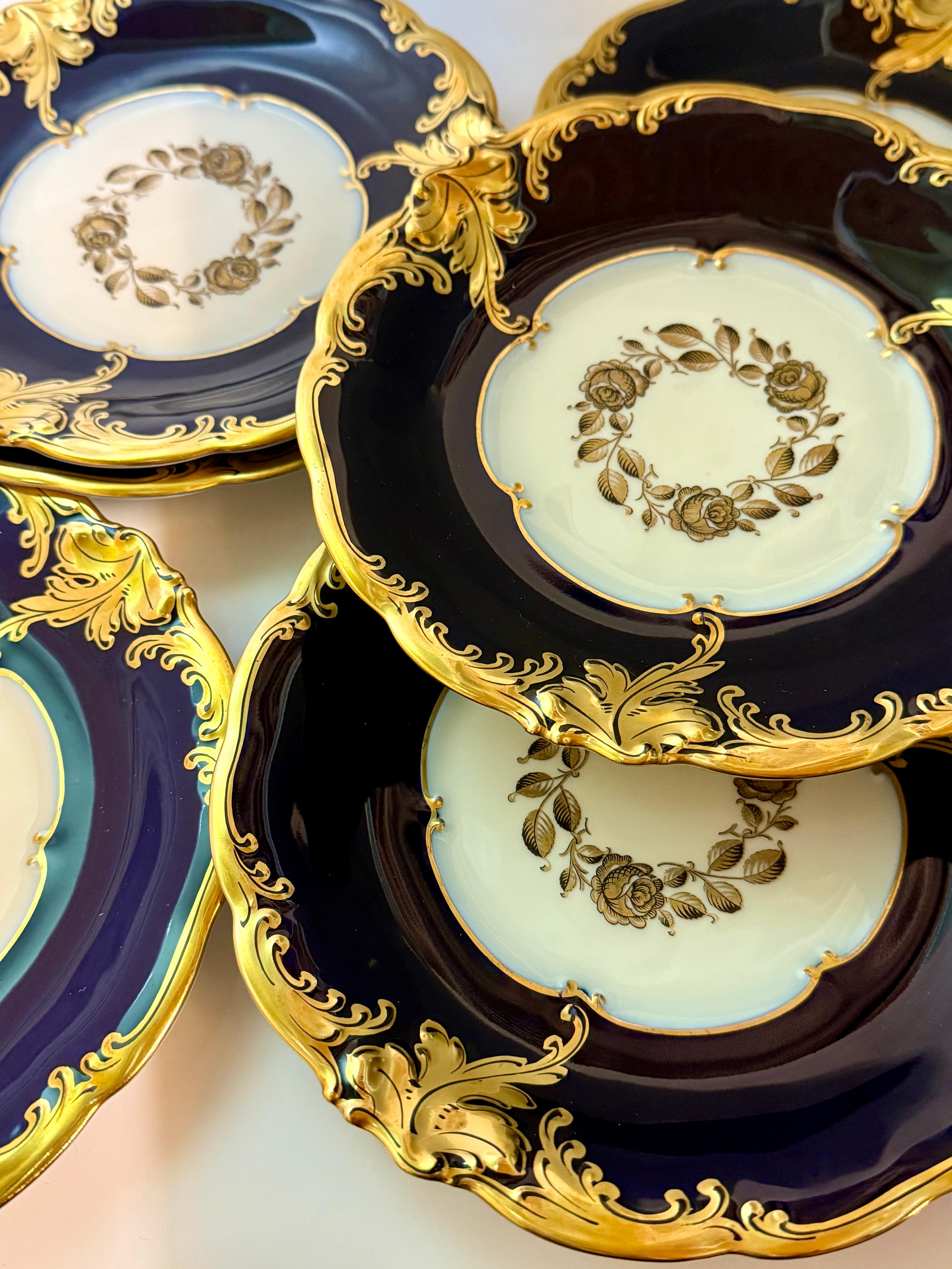 KPM Allemagne Friederike 6 assiettes latérales en or cobalt en vente 2