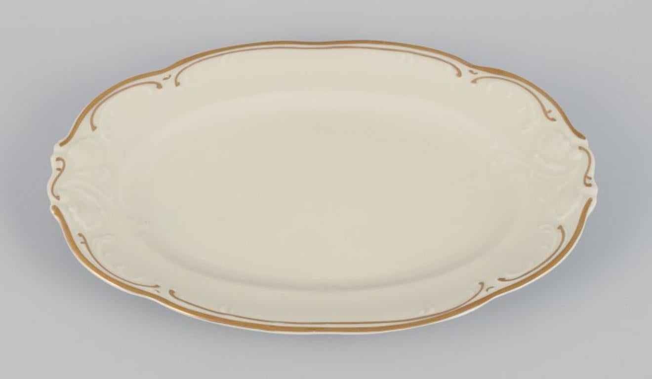 KPM, Poland. Three oblong porcelain platters.  In Excellent Condition For Sale In Copenhagen, DK