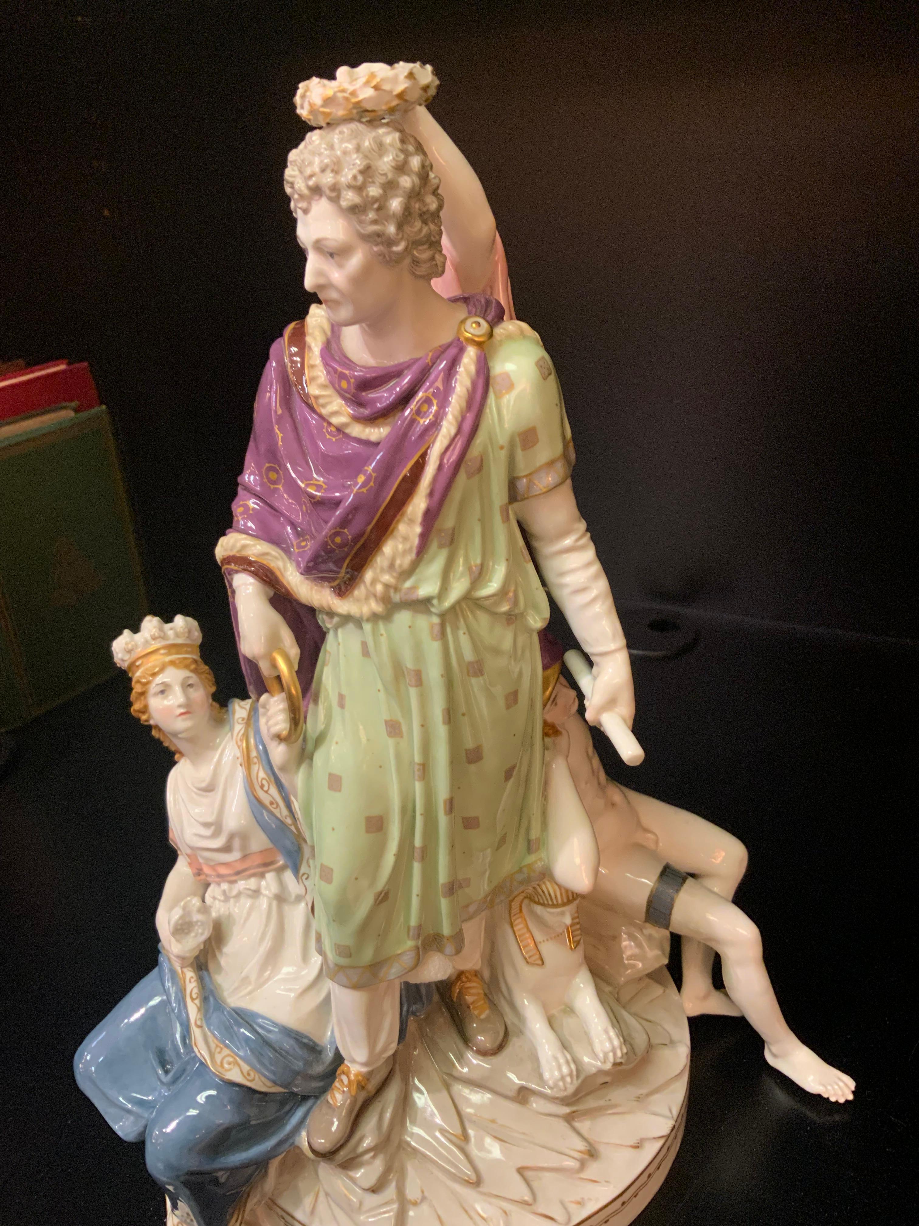 Gruppo di statuette in porcellana KPM dell'incoronazione di Cesare in vendita 5