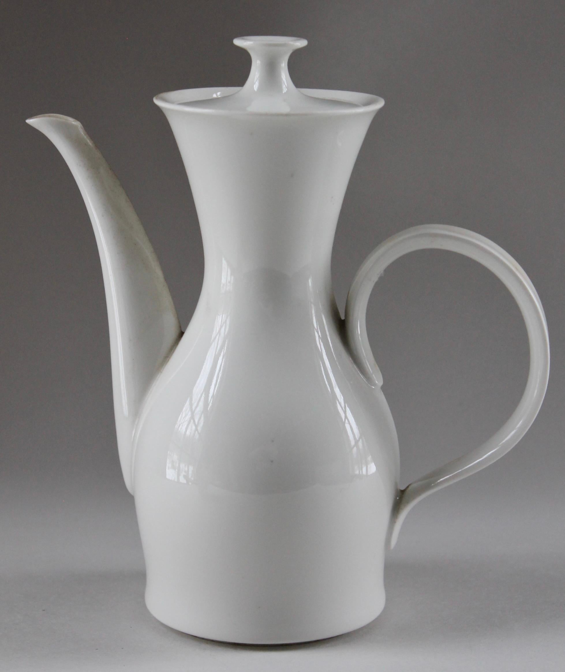 KPM Porcelain Juego de Moka Moderno en venta
