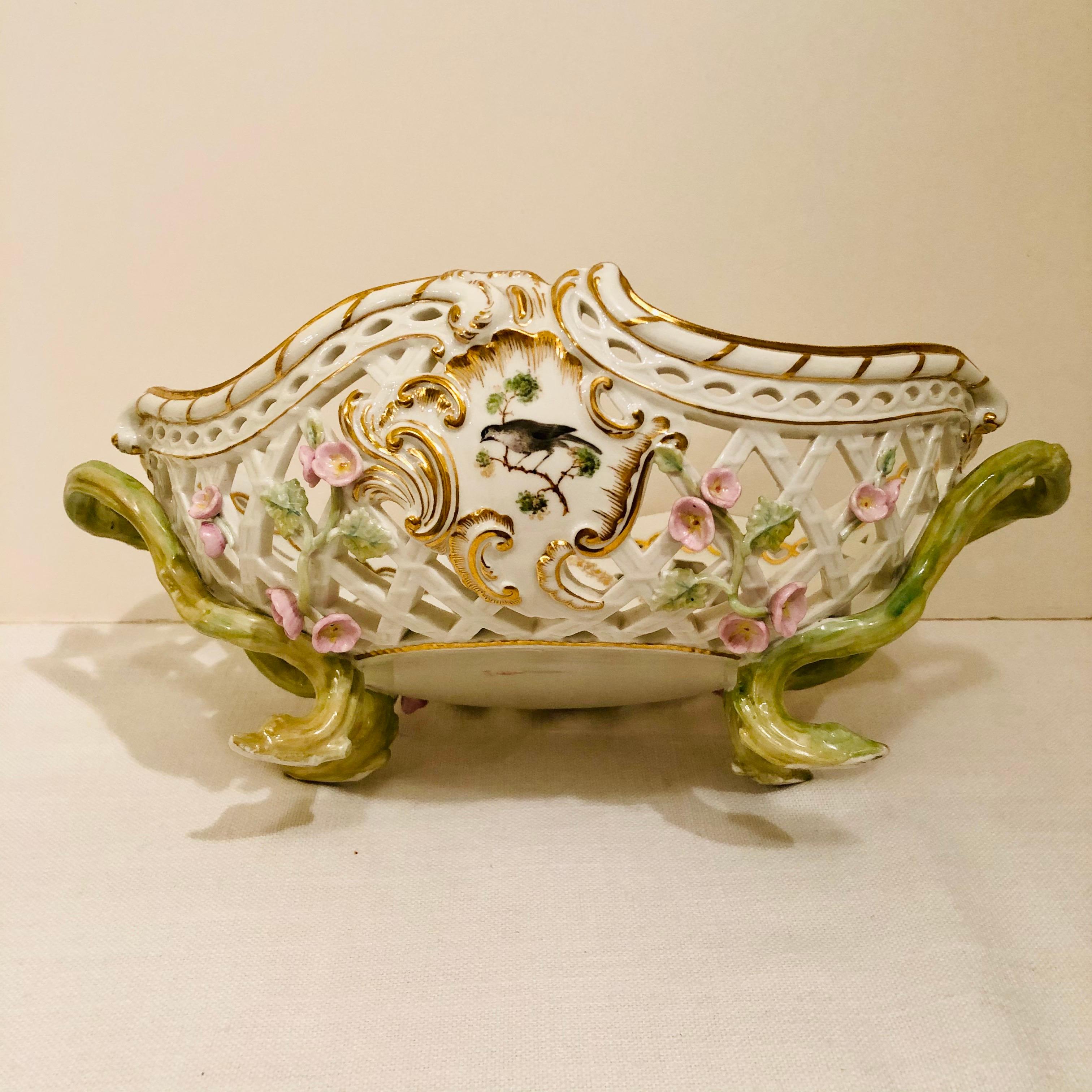 KPM Reticulated Bowl with Raised Pink Flowers and Painted Birds In Good Condition For Sale In Boston, MA