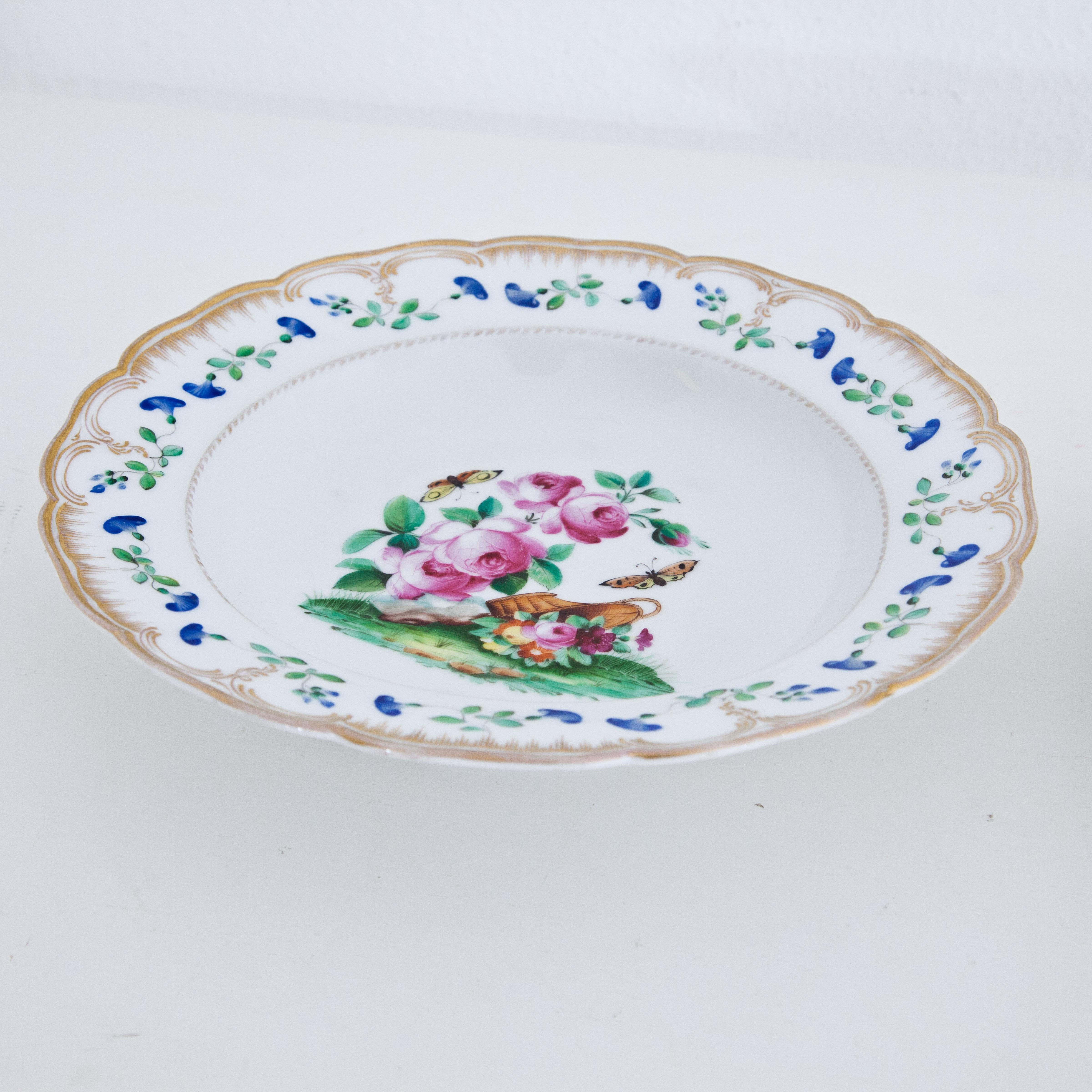 KPM Soup Plates, Friedrich Wilhelm IV, Berlin, circa 1840-1860 In Good Condition In Greding, DE