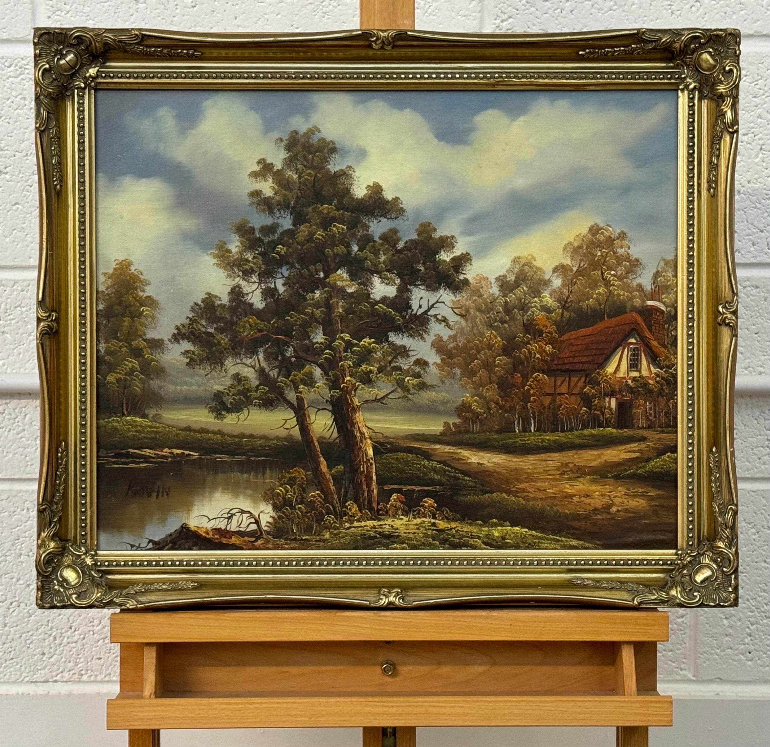 Serene Landschaftsssszene mit Bäumen, einem Tranquil-Teich und einem charmanten Haus (Braun), Landscape Painting, von Krahn