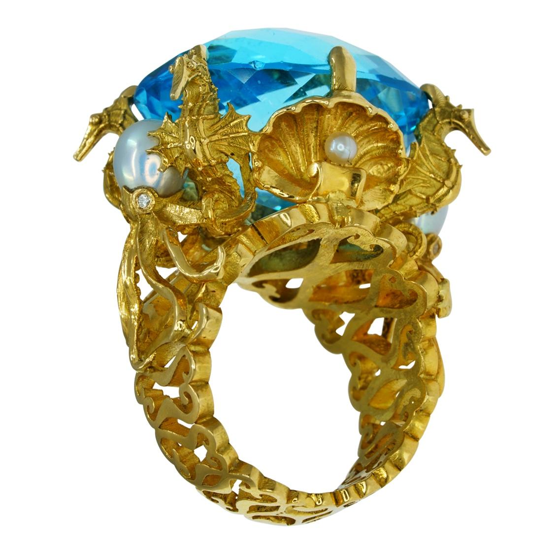 Kraken Ring 18 Karat Yellow Gold with Swiss Blue Topaz, Diamonds and Pearls 3