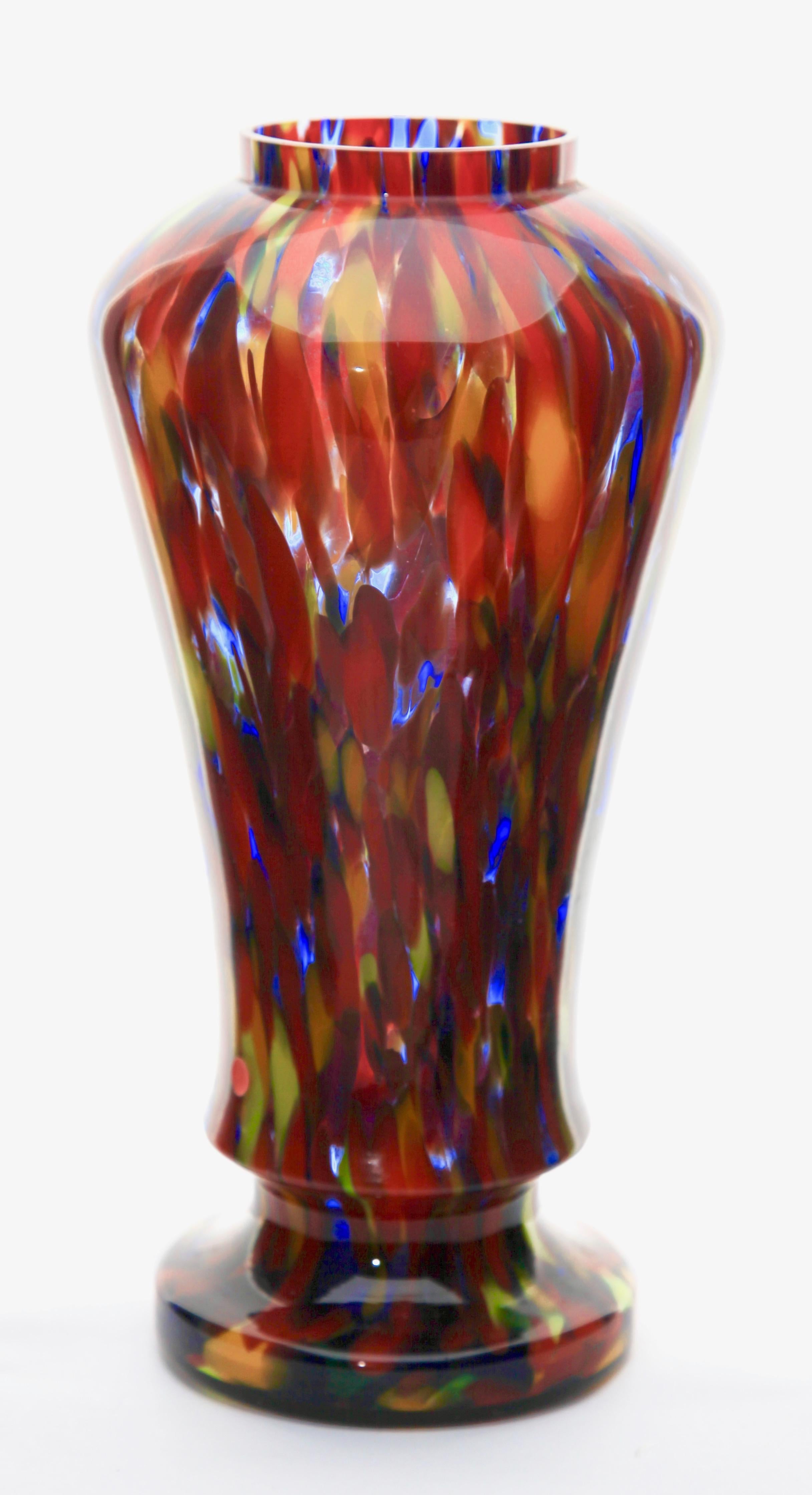 Baluster vase decorated with multicolored spatter glass (