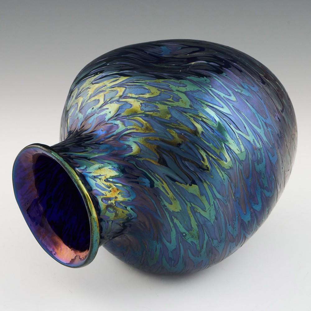 Jugendstil Kralik Fish Scales Vase, circa 1910 For Sale