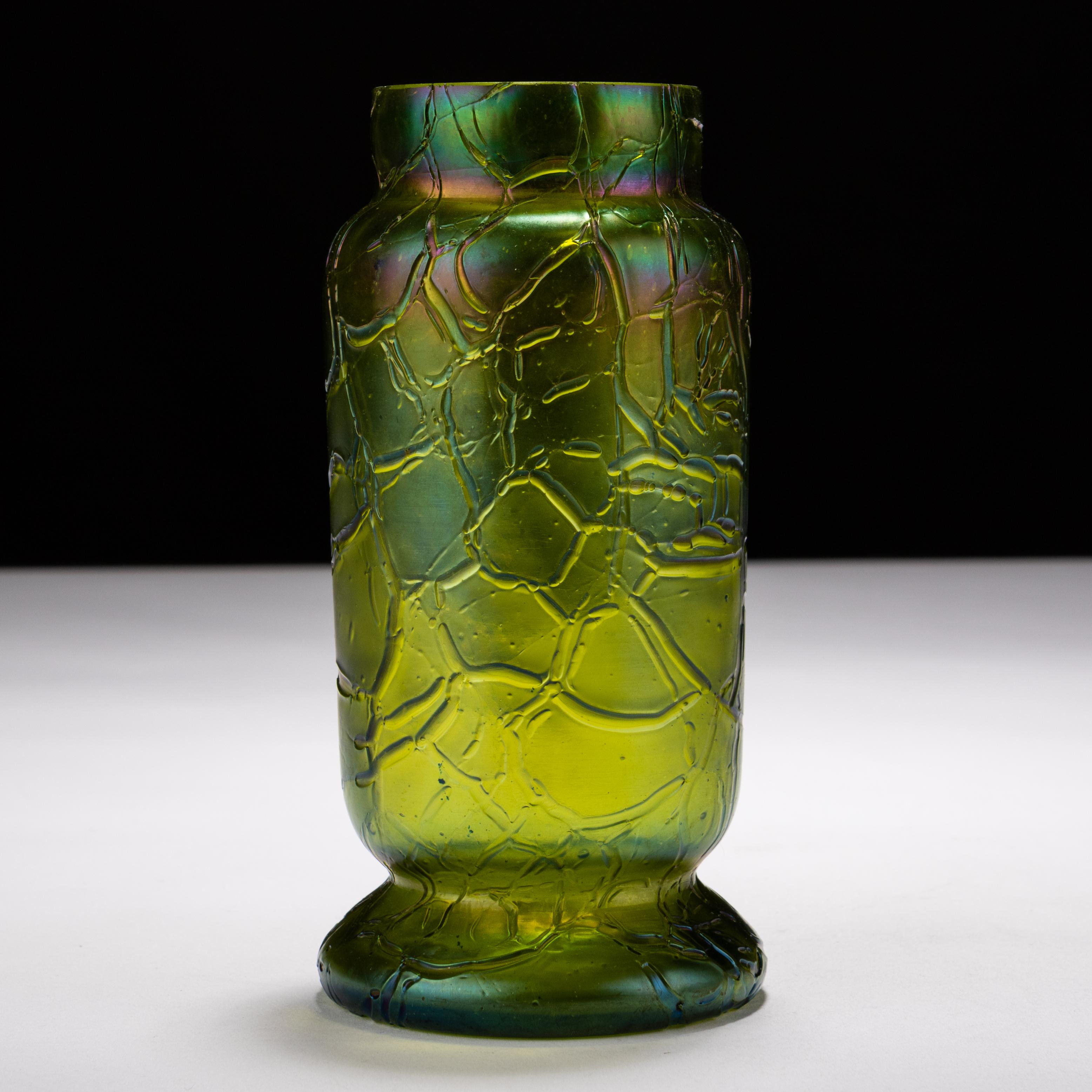 Kralik Loetz Bohemian Iridescent Glass Vase ca. 1900 
Very good condition
From a private collection
Free international shipping