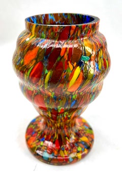 Kralik „Pique Fleurs“  Vase, in mehrfarbigem Dekor mit Grille, Ende der 1930er Jahre