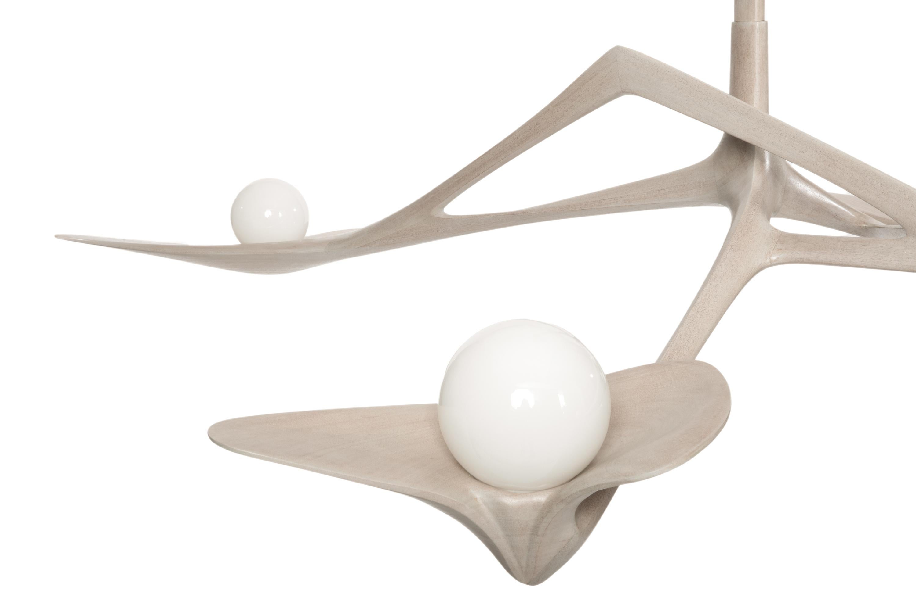 XXIe siècle et contemporain Lustre Akoya, Studio Krasnogorov, « Perle », 2019 en vente