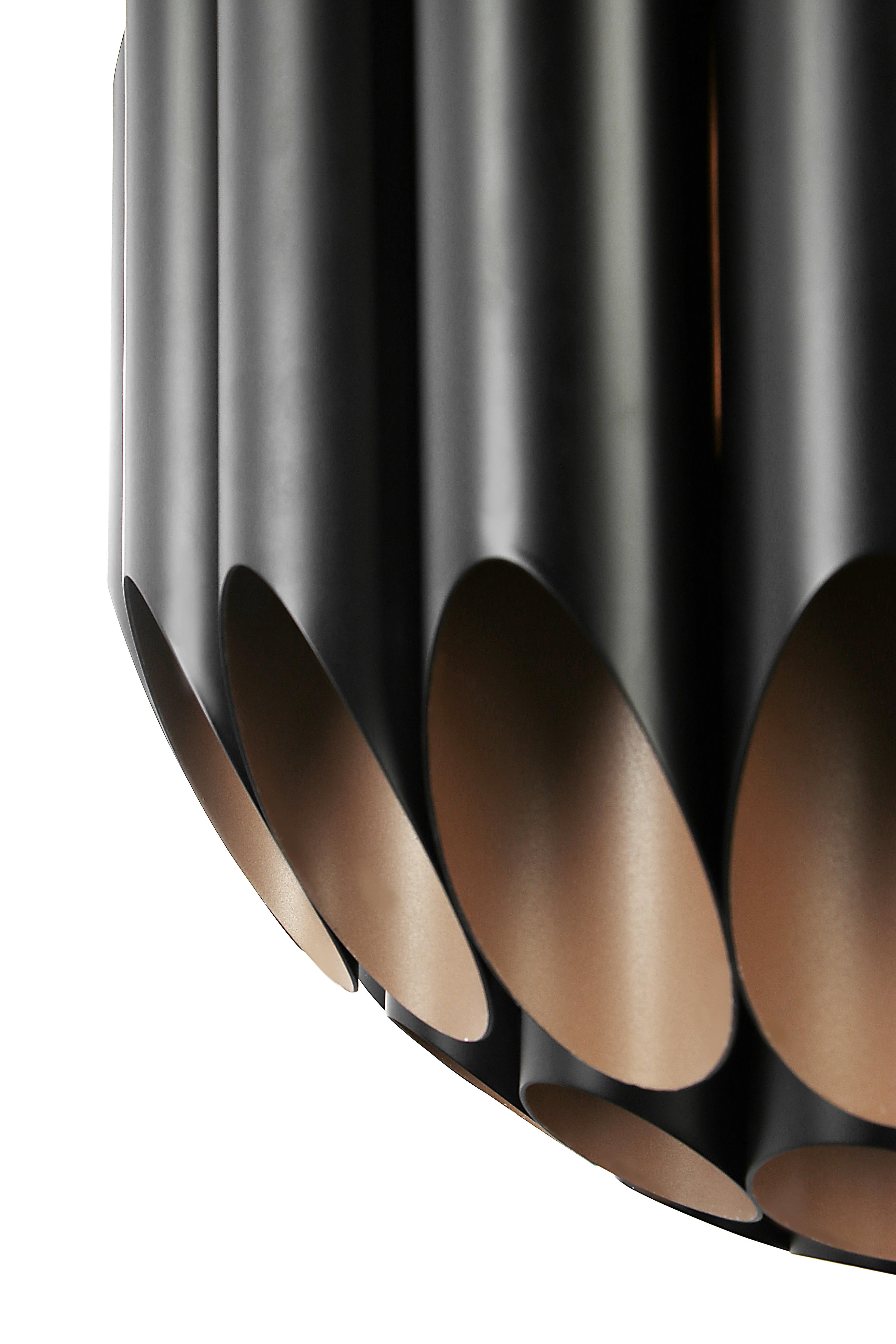 Mid-Century Modern Kravitz Pendant Light in Black and Aluminium For Sale