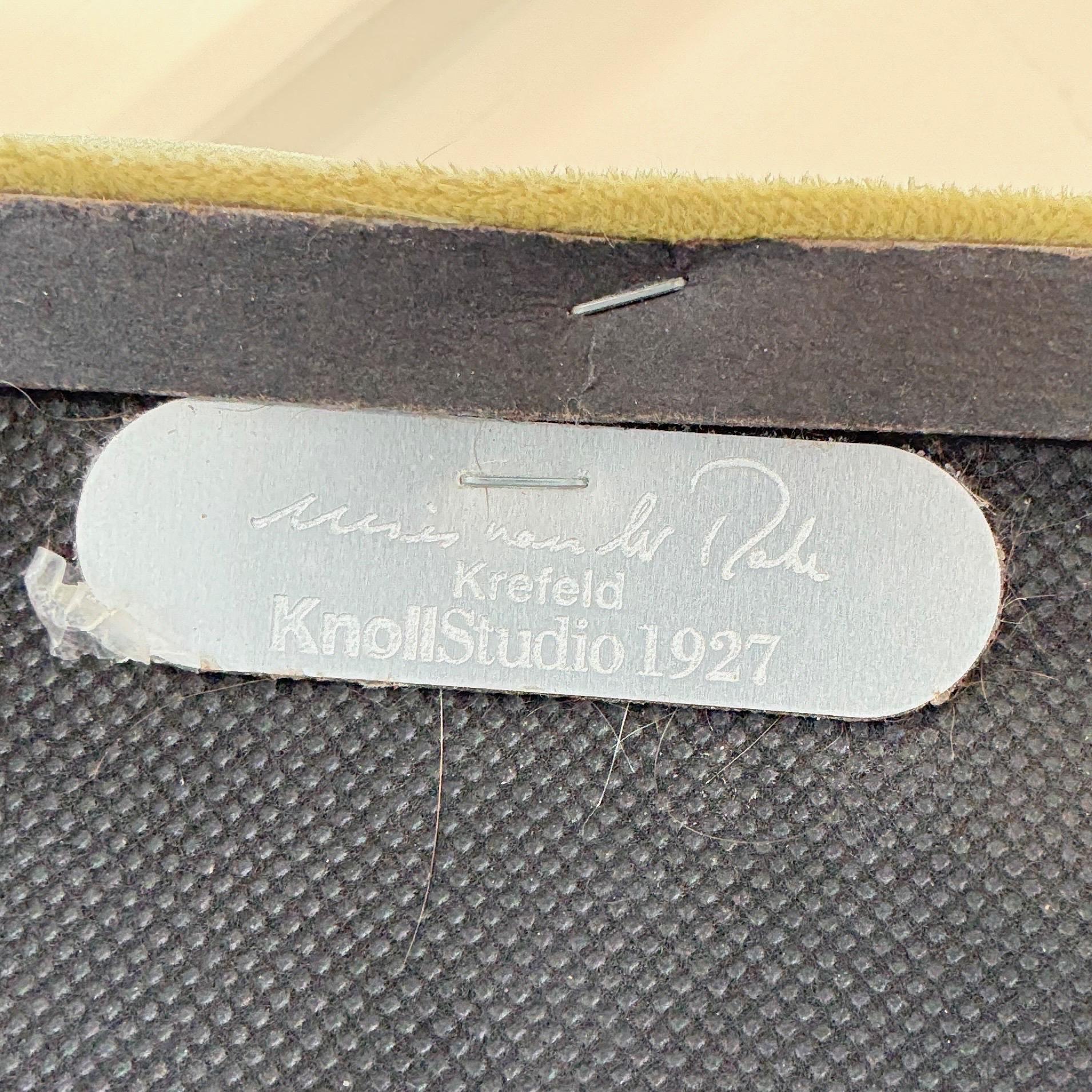 Velours Chaise longue Krefeld par Mies A der Van pour Knoll en vente