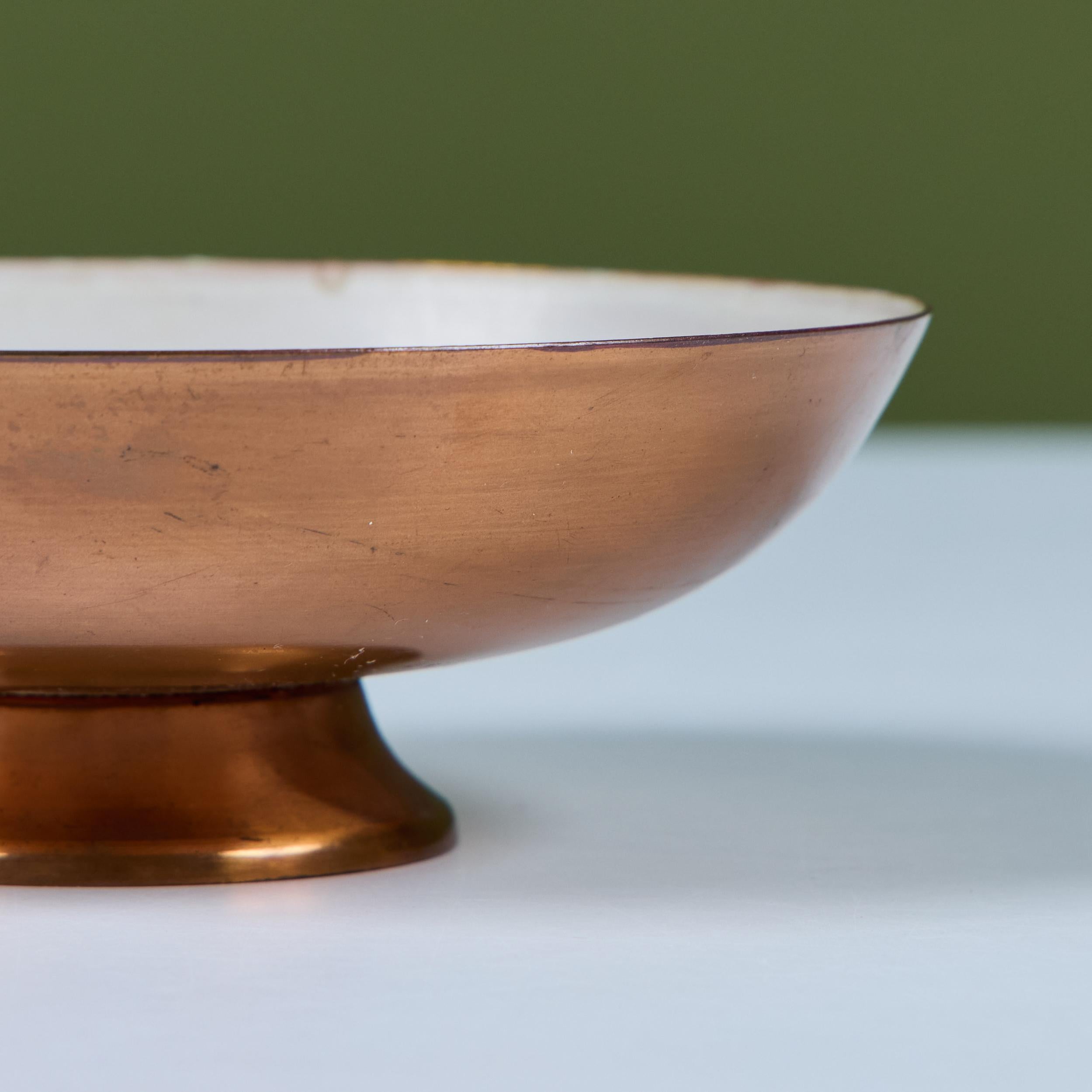 Krelage Kampffisch Schale aus emailliertem Kupfer (Niederländisch) im Angebot