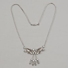 Krementz 14K White Gold Overlay Leaf Design Rhinestone Necklace and Earring Set