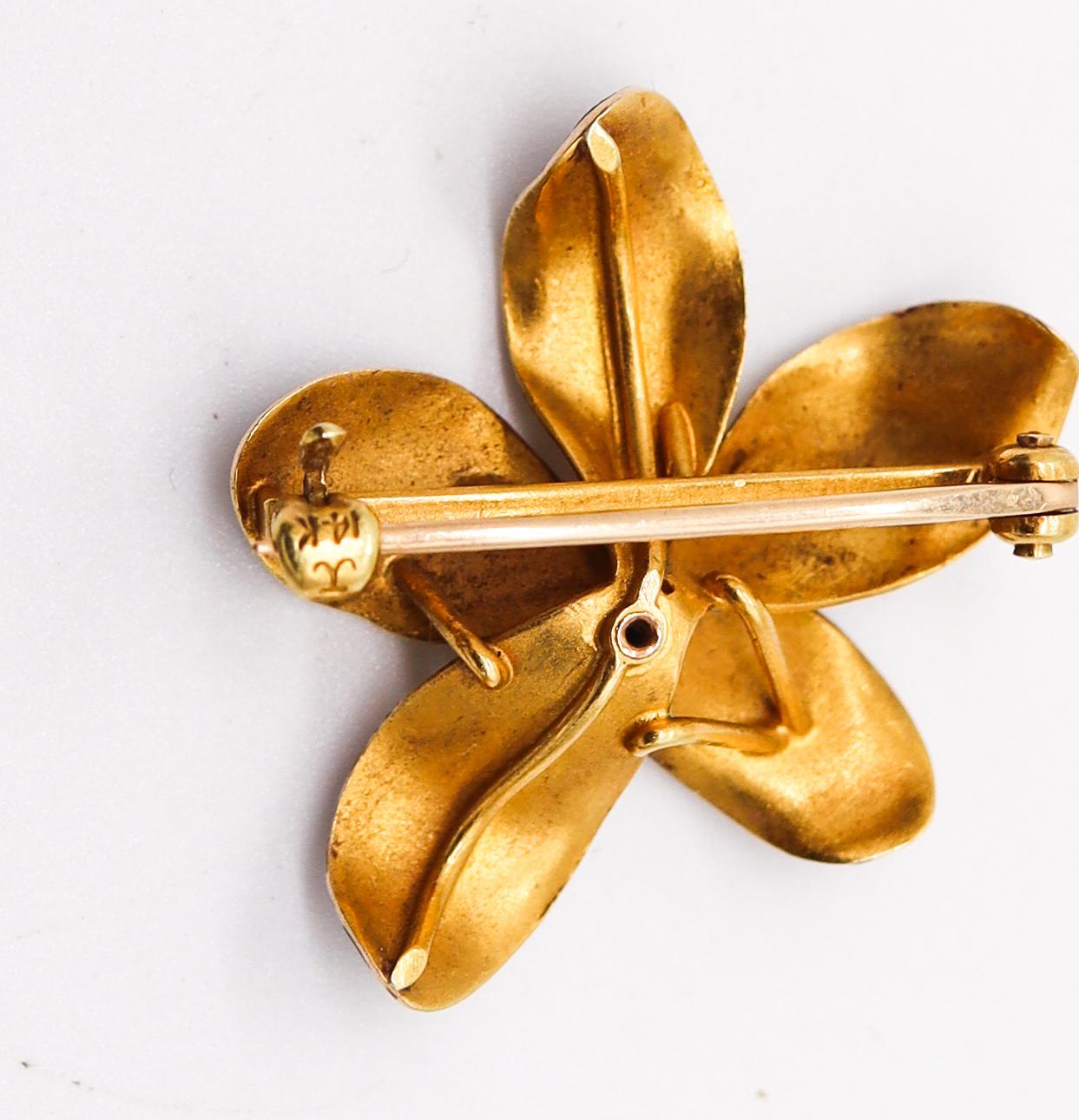 Brilliant Cut Krementz 1905 Art Nouveau Flower Enameled Pin Brooch in 18Kt Gold With Diamond