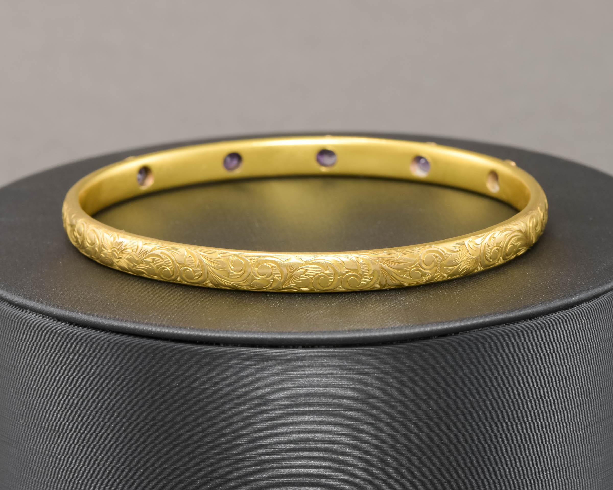 Krementz Art Nouveau 14K Gold Amethyst Bangle Bracelet with Antique Case In Good Condition In Danvers, MA