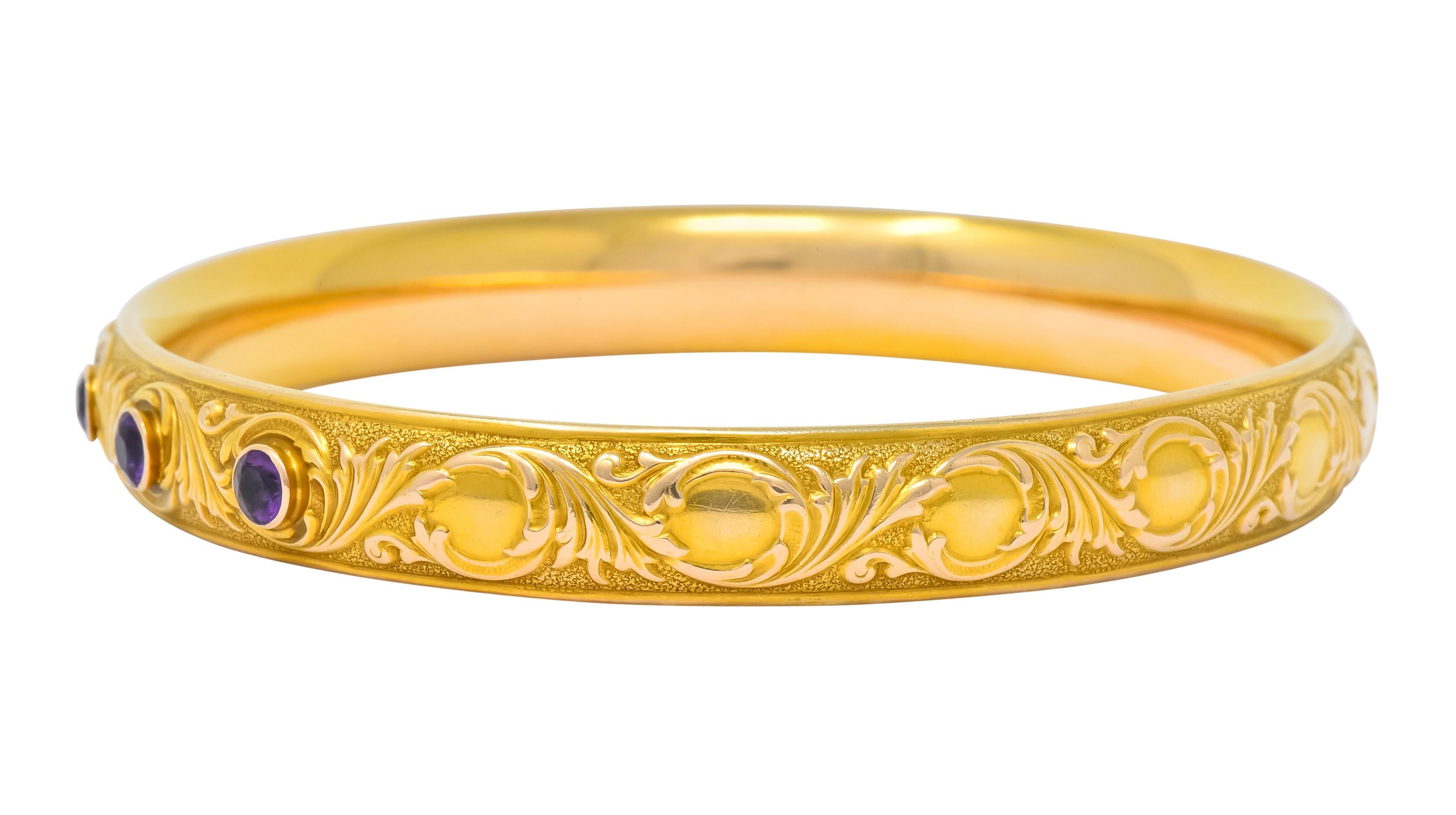 Round Cut Krementz Art Nouveau Amethyst 14 Karat Gold Engraved Bangle Bracelet, circa 1900