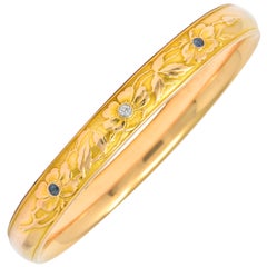 Antique Krementz Diamond Sapphire 14 Karat Gold Engraved Floral Bangle Bracelet