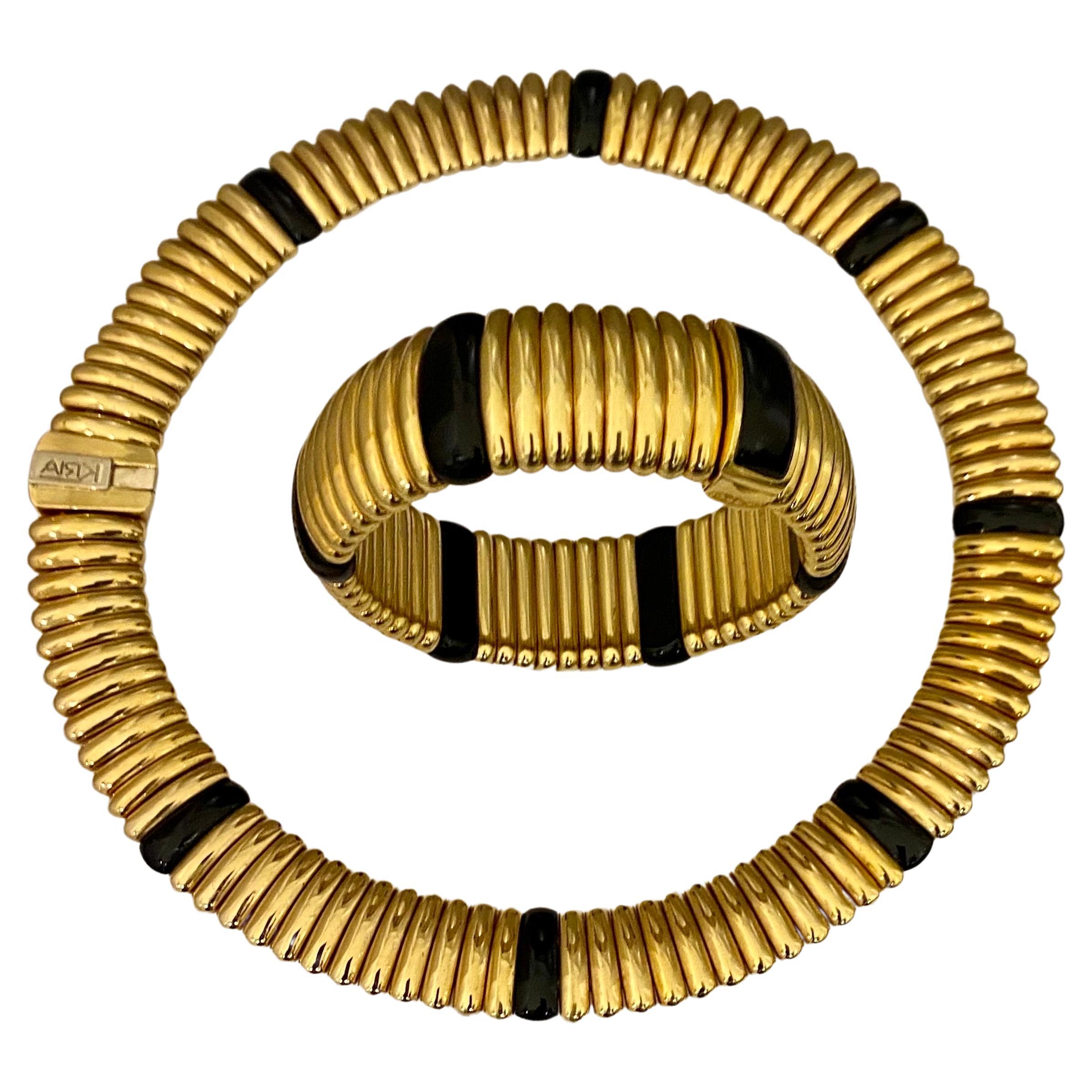 Cabochon Kria Gioielli Italian 18K Yellow Gold & Onyx Necklace & Bracelet Set For Sale