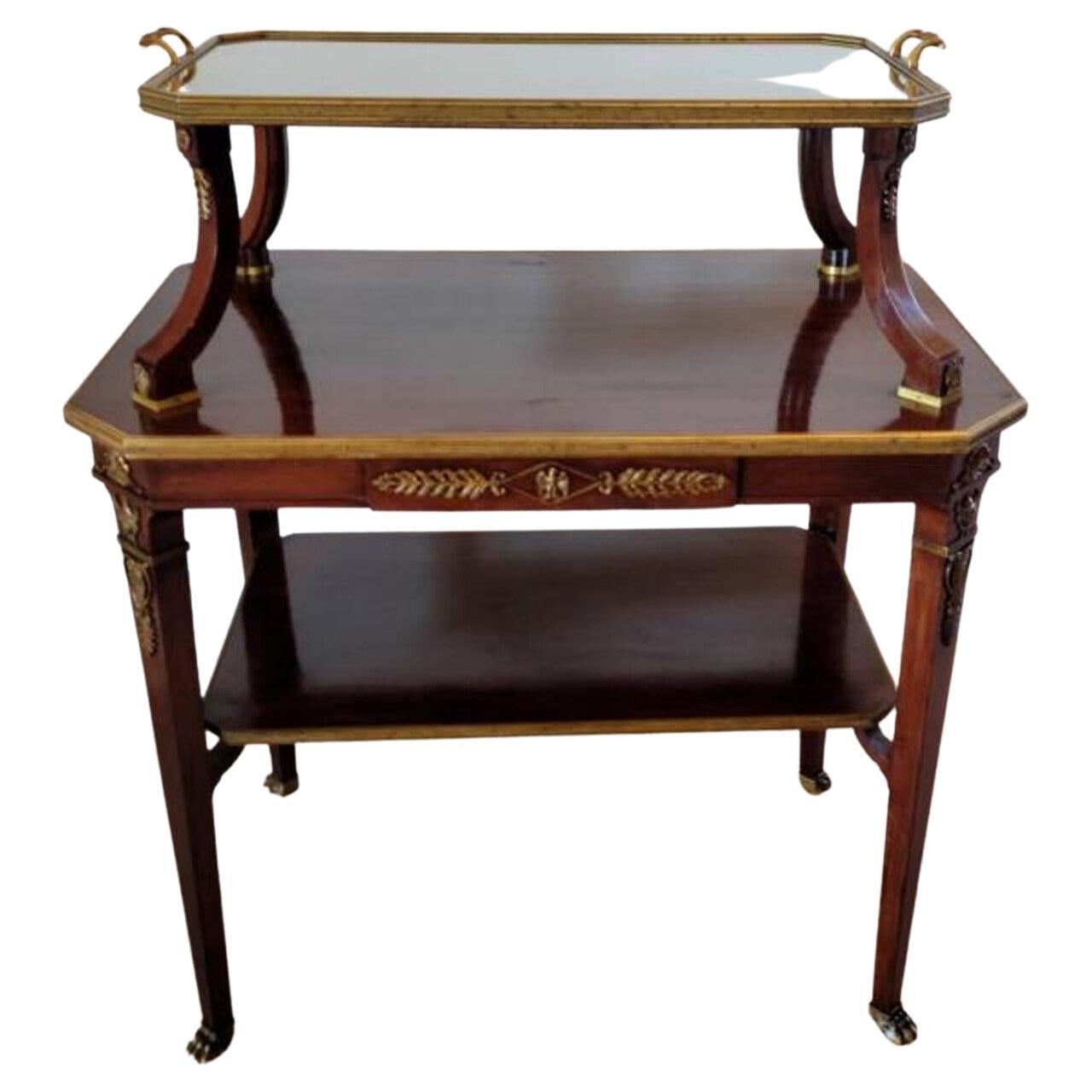 Ancienne table à thé à plateau à étages de style Empire français signée Krieger