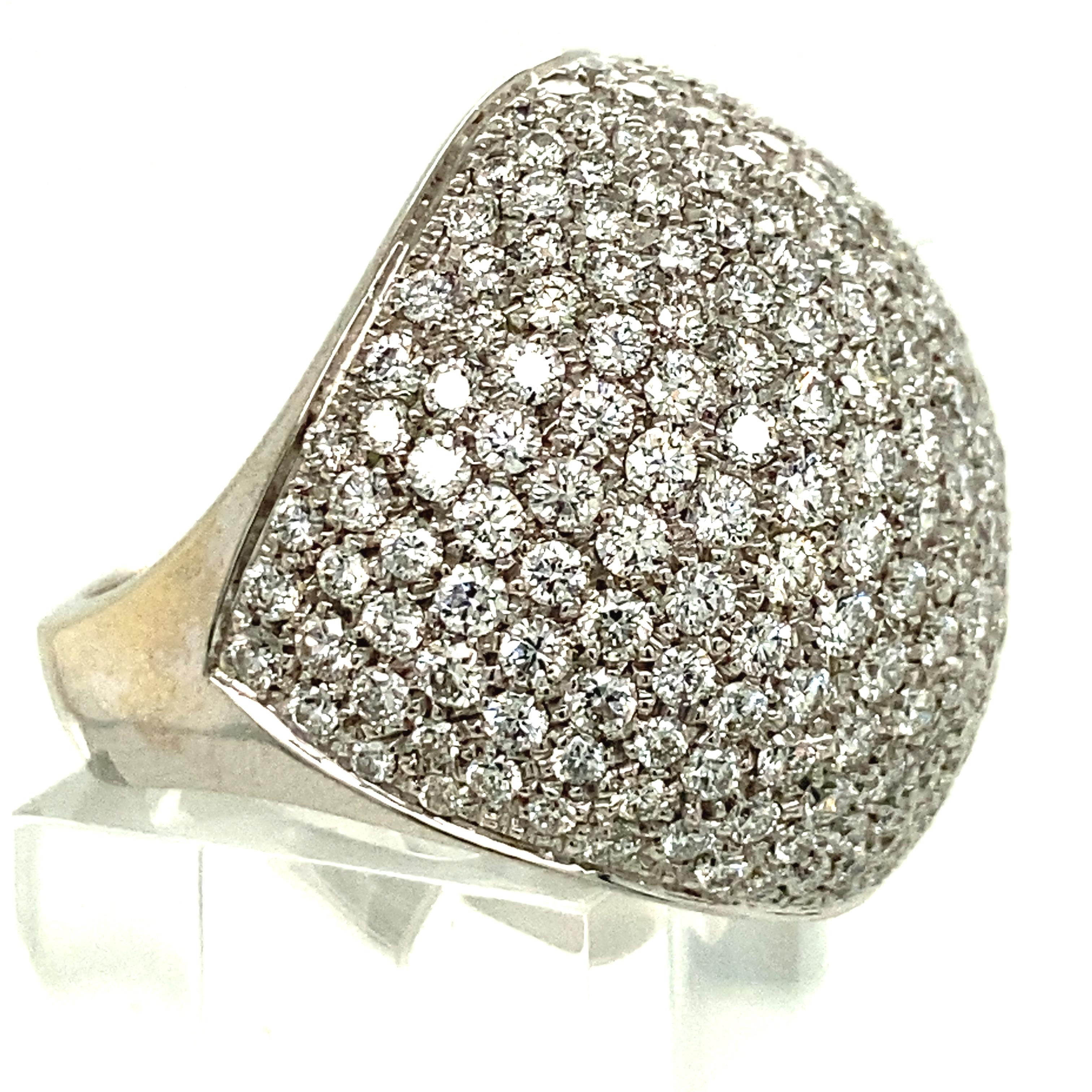 This sparkly 18k White gold dome ring from Krieger makes a beautiful addition to your Holiday wish list, with just over 4.6k of Diamonds this dome ring has the sparkle and dazzle to add that playful pop of Diamonds to your ensemble.