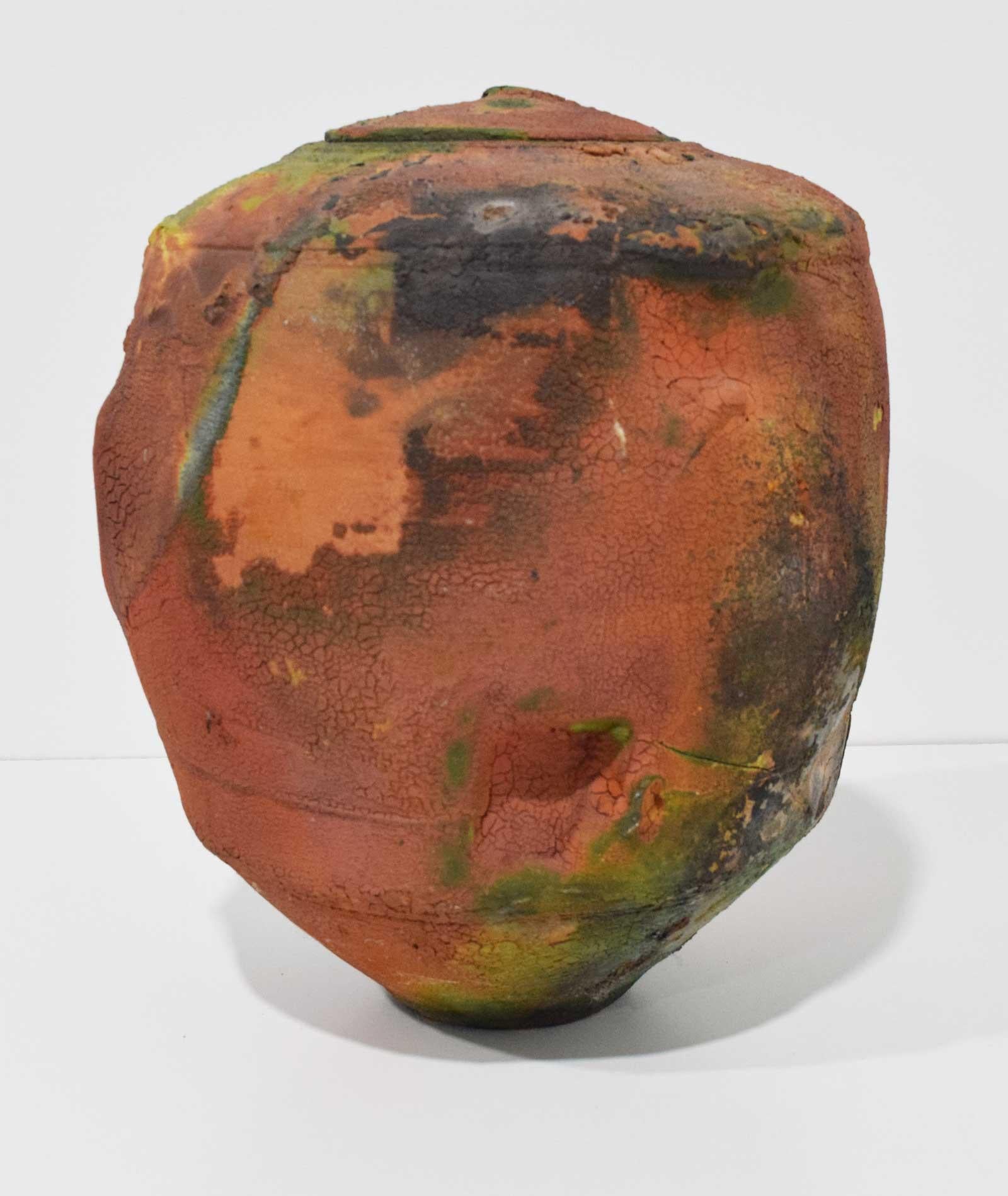 Kris Cox Ceramic Vessel Signed and Dated 1981 For Sale 3