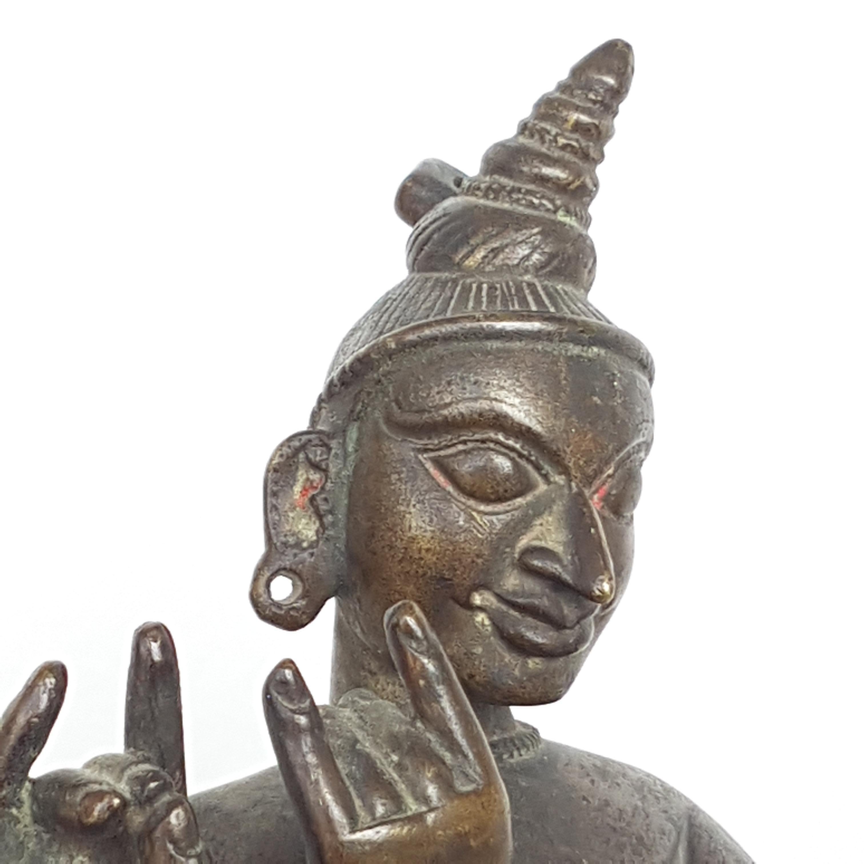 krishna bronze statue