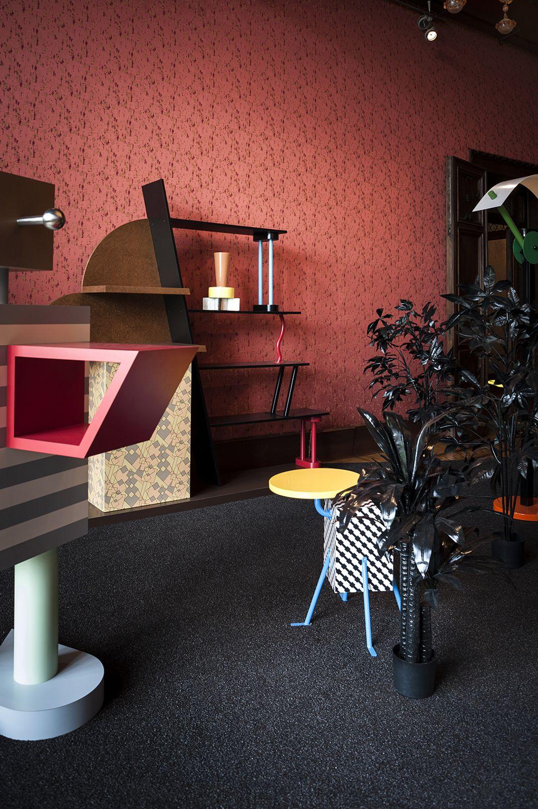 Table basse Kristall de Memphis, Michele De Lucchi en vente 5