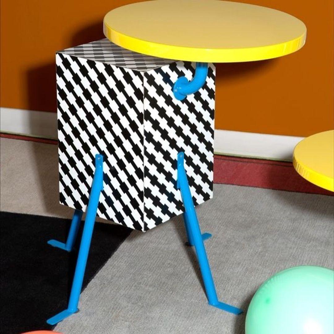 Table basse Kristall de Memphis, Michele De Lucchi en vente 2