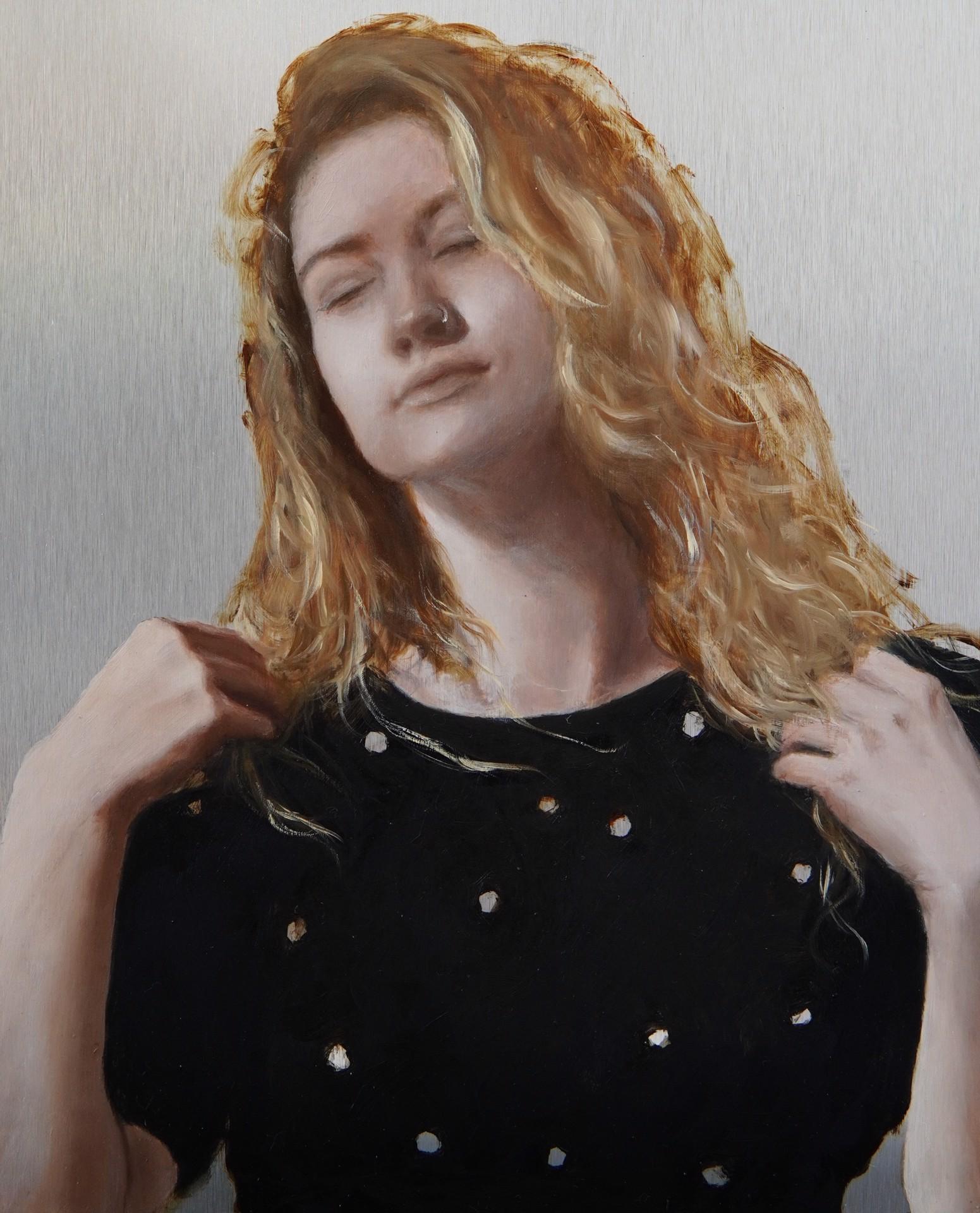 Kristen Santucci Portrait Painting - Warm Light