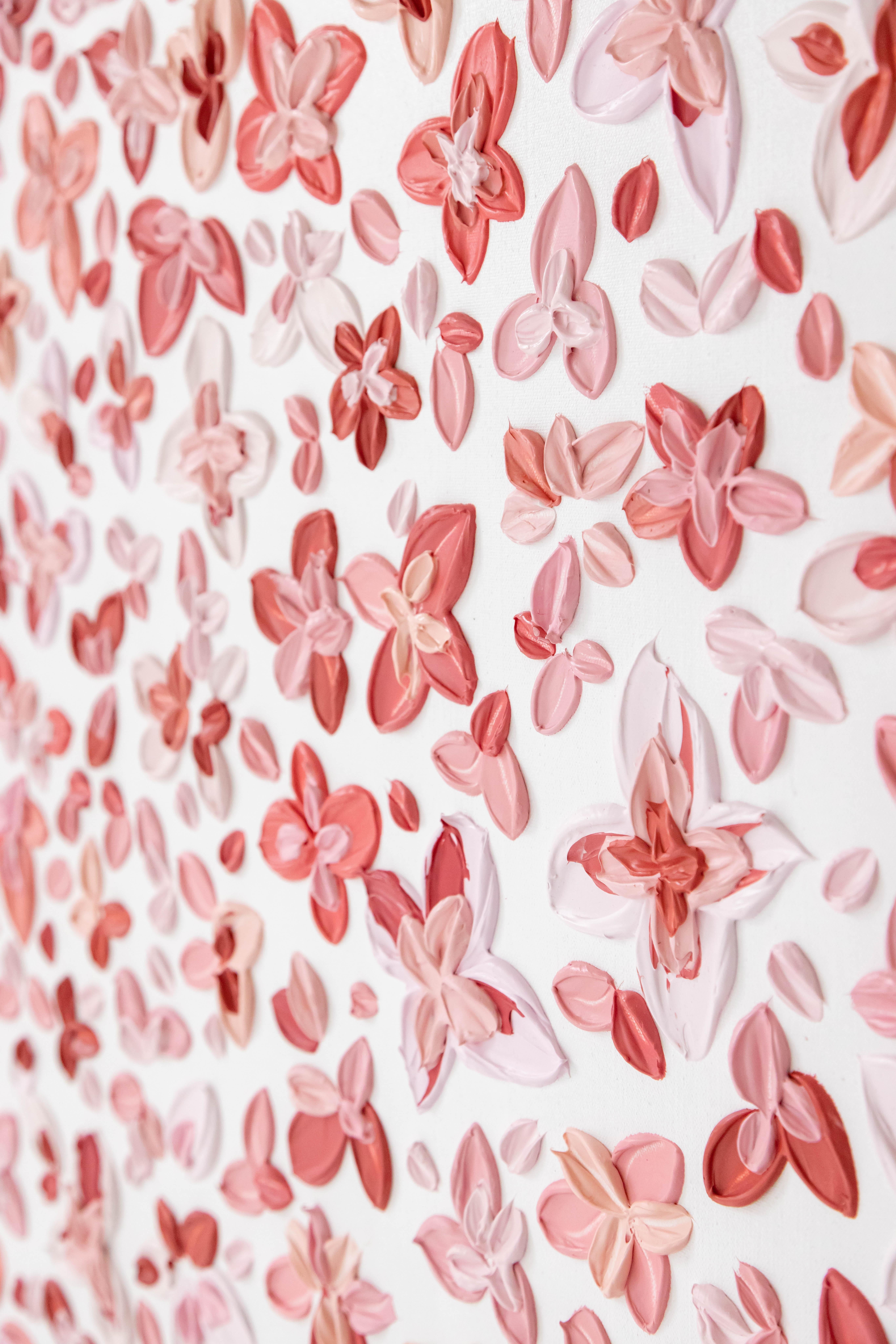 Ispirato a una bellissima creazione di Monique Lhuillier, questo pezzo è stato abbinato ai fiori dell'abito e ispirato al design generale. 
