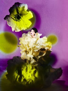 Grazia, portrait de mode abstrait avec fleur - Photographie d'art